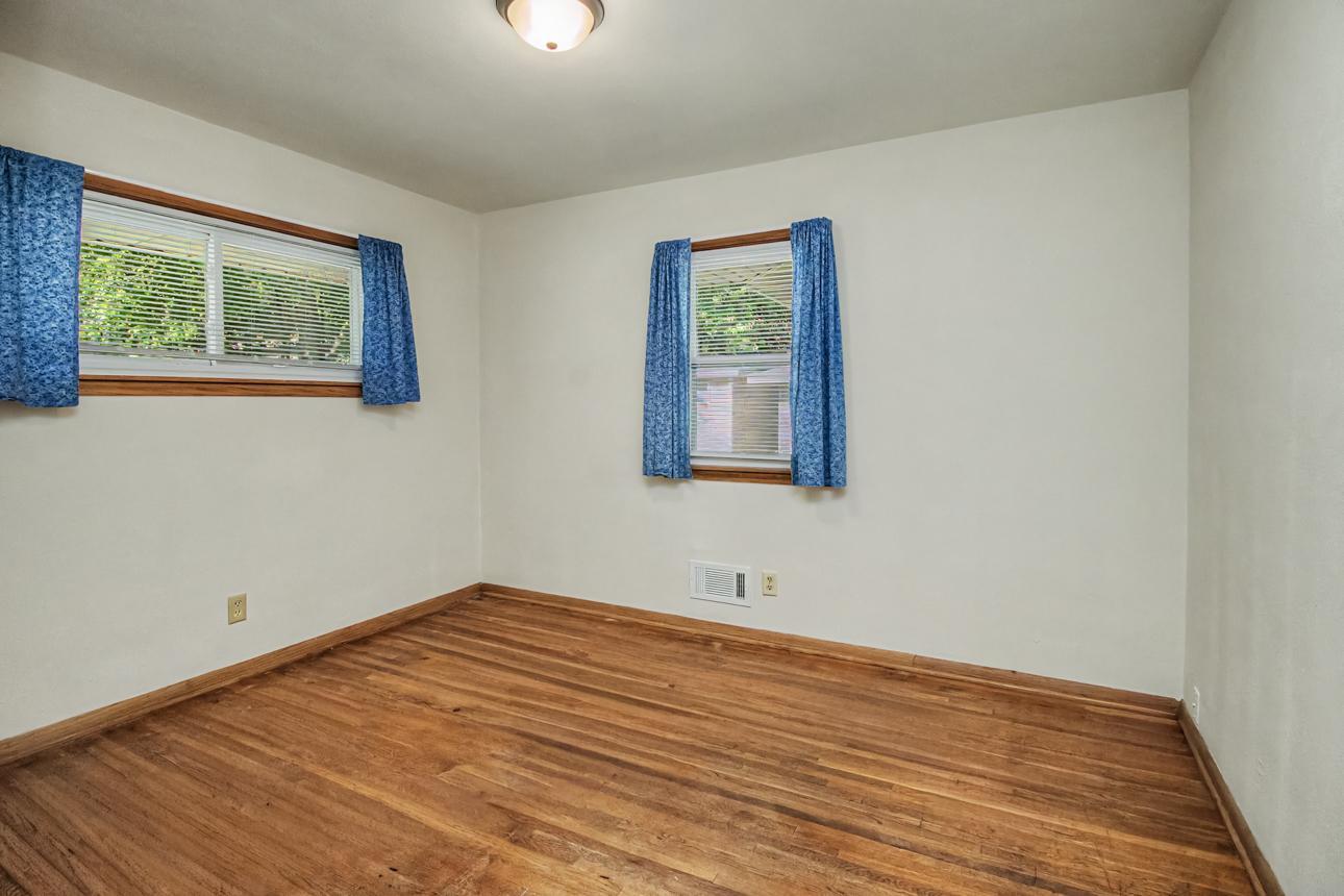 View of Residential at 717 Hall Avenue, Saint Paul MN 55107, Saint Paul (16 of 24) - Mike Wilen | Minnesota Team Real Estate
