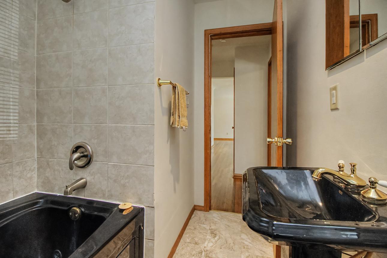 View of Residential at 717 Hall Avenue, Saint Paul MN 55107, Saint Paul (15 of 24) - Mike Wilen | Minnesota Team Real Estate