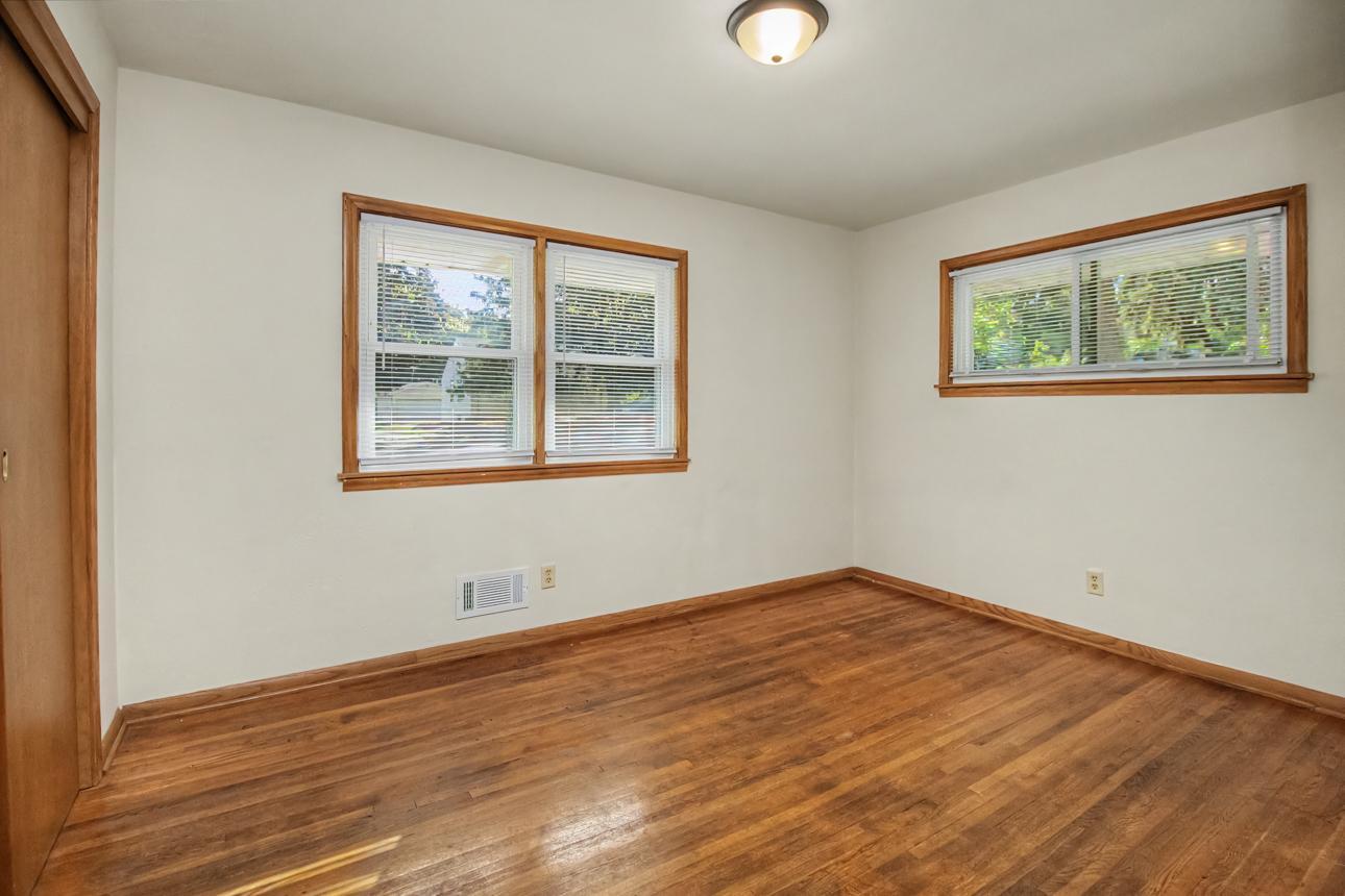 View of Residential at 717 Hall Avenue, Saint Paul MN 55107, Saint Paul (12 of 24) - Mike Wilen | Minnesota Team Real Estate