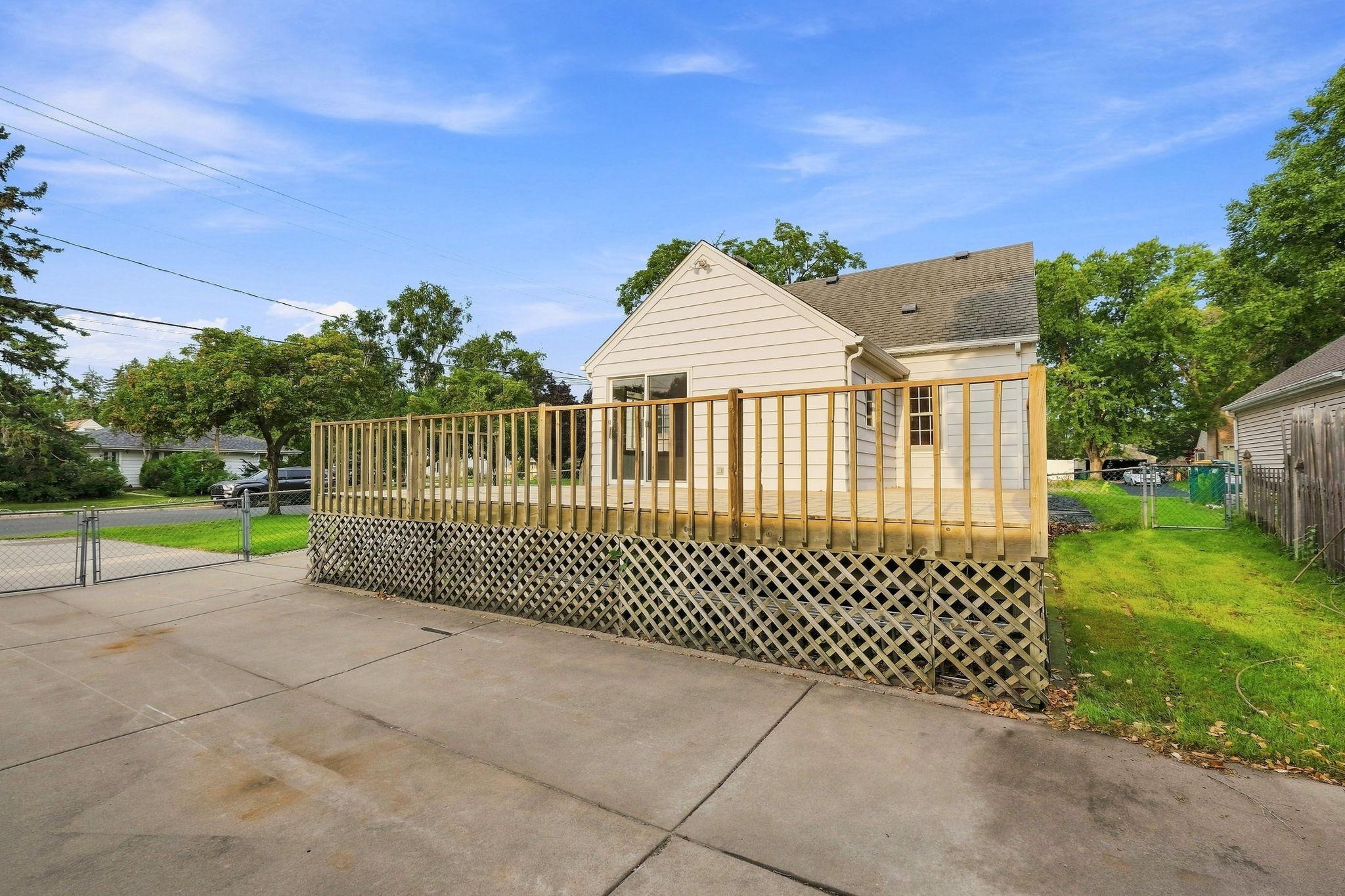 View of Residential at 6745 Elliot Avenue, Richfield MN 55423, Richfield (31 of 37) - Mike Wilen | Minnesota Team Real Estate