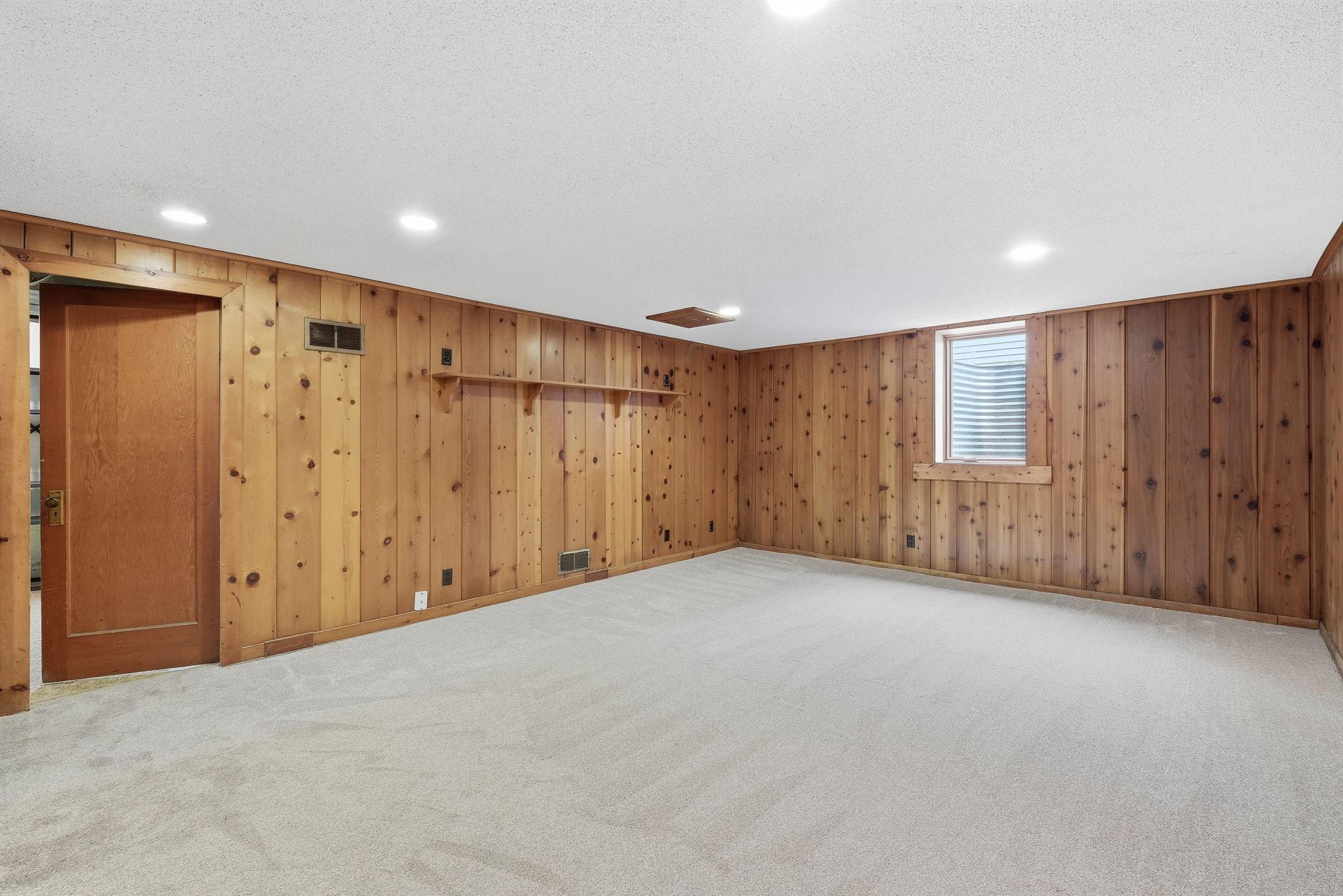 View of Residential at 6745 Elliot Avenue, Richfield MN 55423, Richfield (17 of 37) - Mike Wilen | Minnesota Team Real Estate