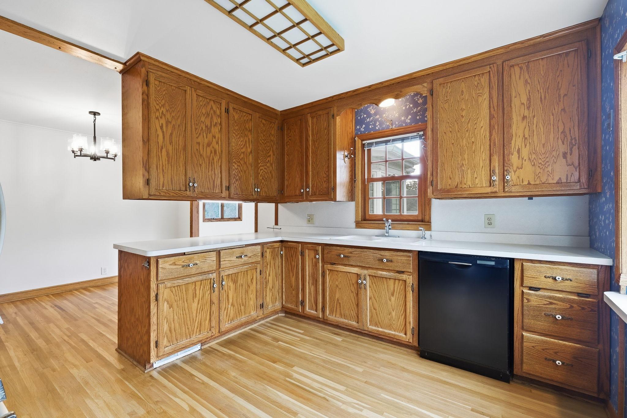 View of Residential at 6745 Elliot Avenue, Richfield MN 55423, Richfield (11 of 37) - Mike Wilen | Minnesota Team Real Estate