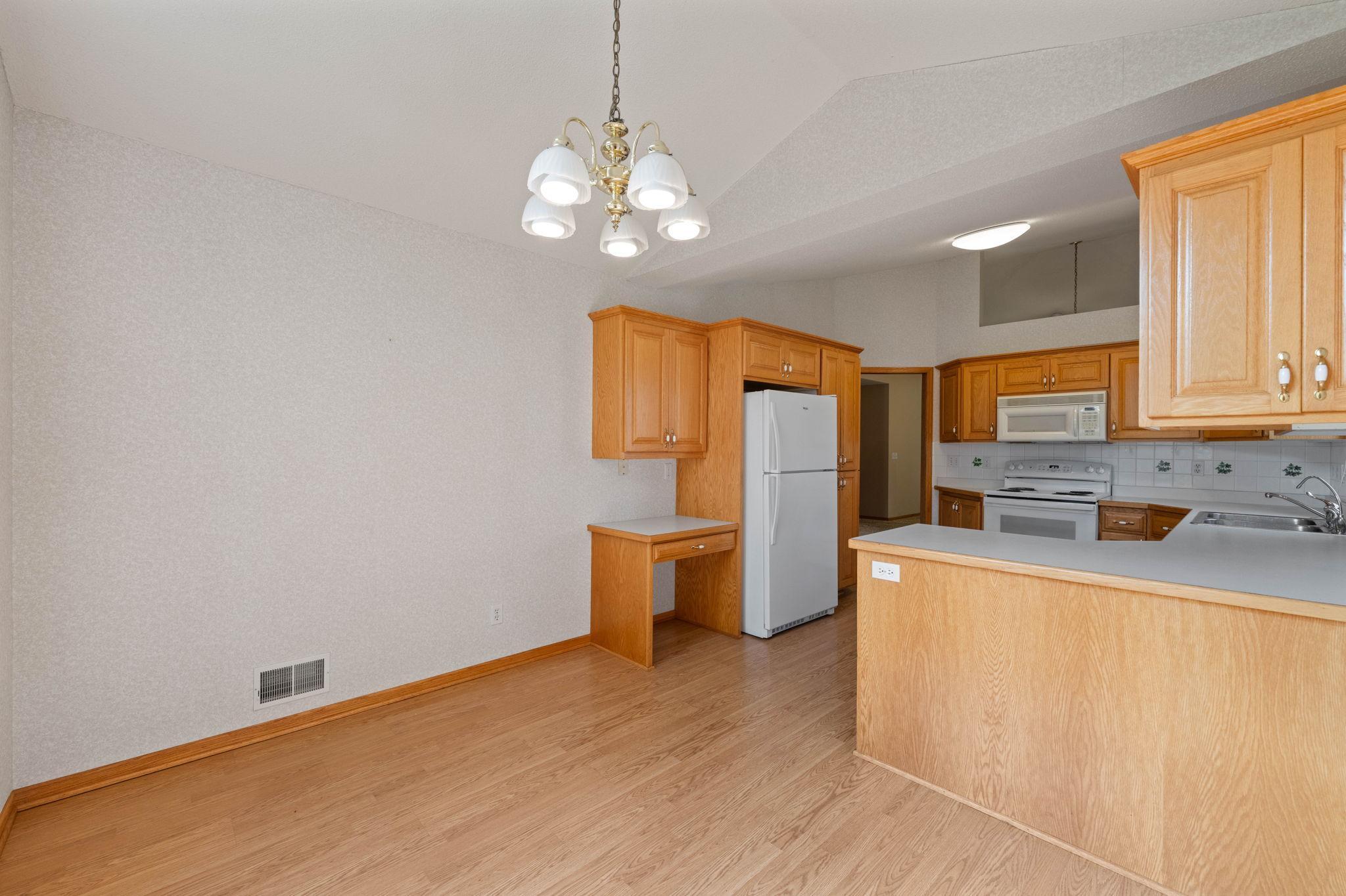 View of Residential at 2964 Aldrich Trail, Woodbury MN 55125, Woodbury (12 of 27) - Mike Wilen | Minnesota Team Real Estate