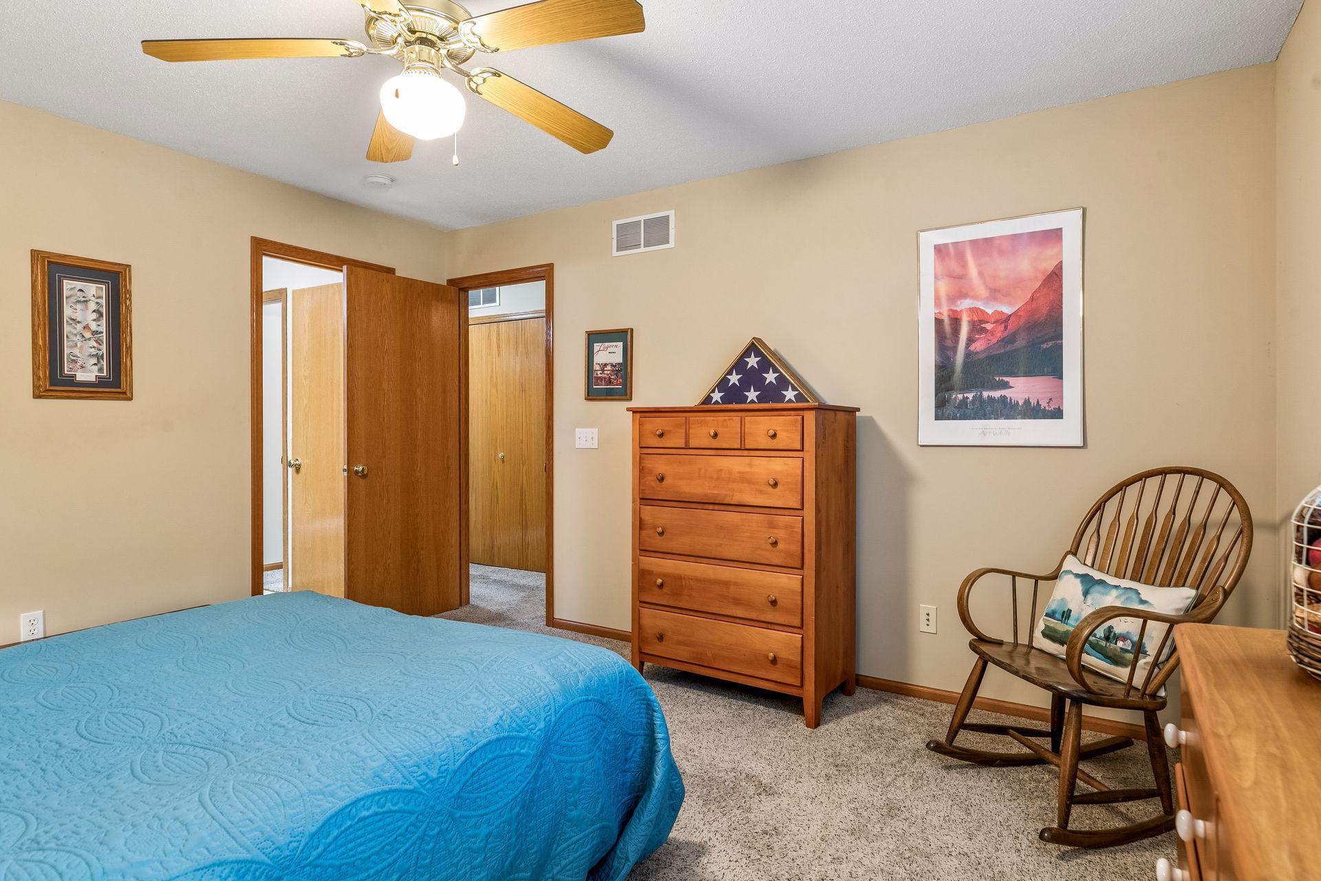 View of Residential at 6991 21st Street, Oakdale MN 55128, Oakdale (23 of 28) - Mike Wilen | Minnesota Team Real Estate
