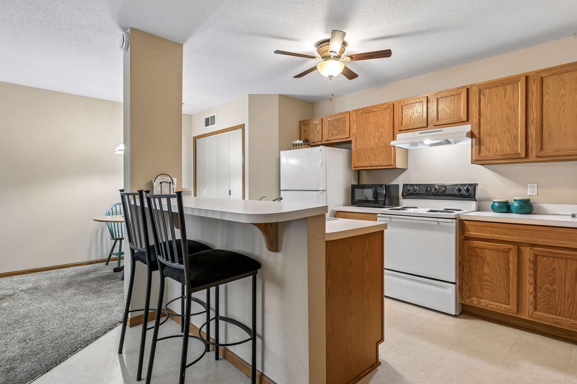 View of Residential at 6991 21st Street, Oakdale MN 55128, Oakdale (16 of 28) - Mike Wilen | Minnesota Team Real Estate