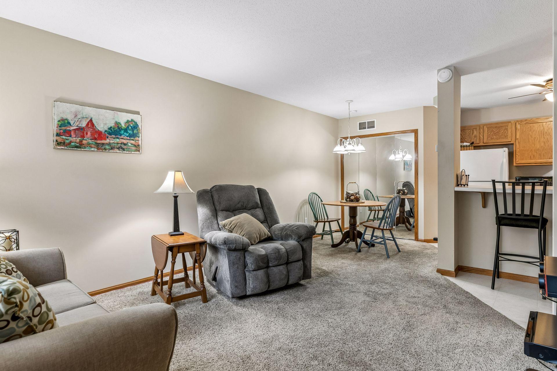View of Residential at 6991 21st Street, Oakdale MN 55128, Oakdale (8 of 28) - Mike Wilen | Minnesota Team Real Estate