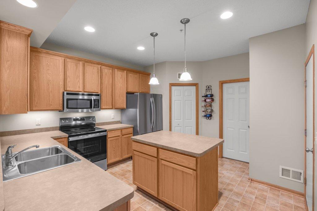 View of Residential at 4478 Rosemary Way #4, Hugo MN 55038, Hugo (9 of 27) - Mike Wilen | Minnesota Team Real Estate