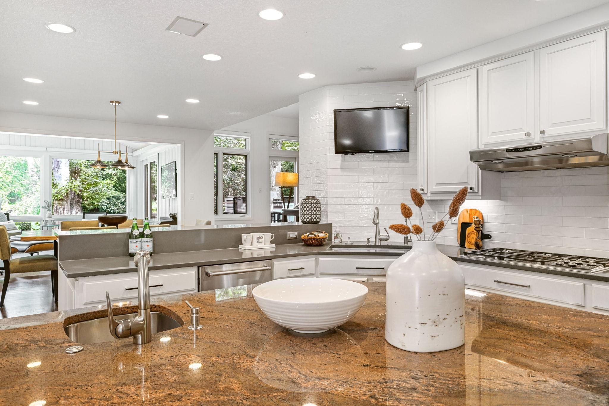 View of Residential at 4541 Meadow Road, Edina MN 55424, Edina (16 of 75) - Mike Wilen | Minnesota Team Real Estate