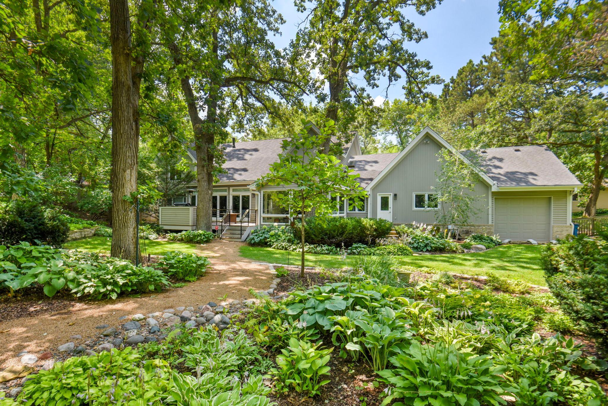 View of Residential at 4541 Meadow Road, Edina MN 55424, Edina (54 of 75) - Mike Wilen | Minnesota Team Real Estate