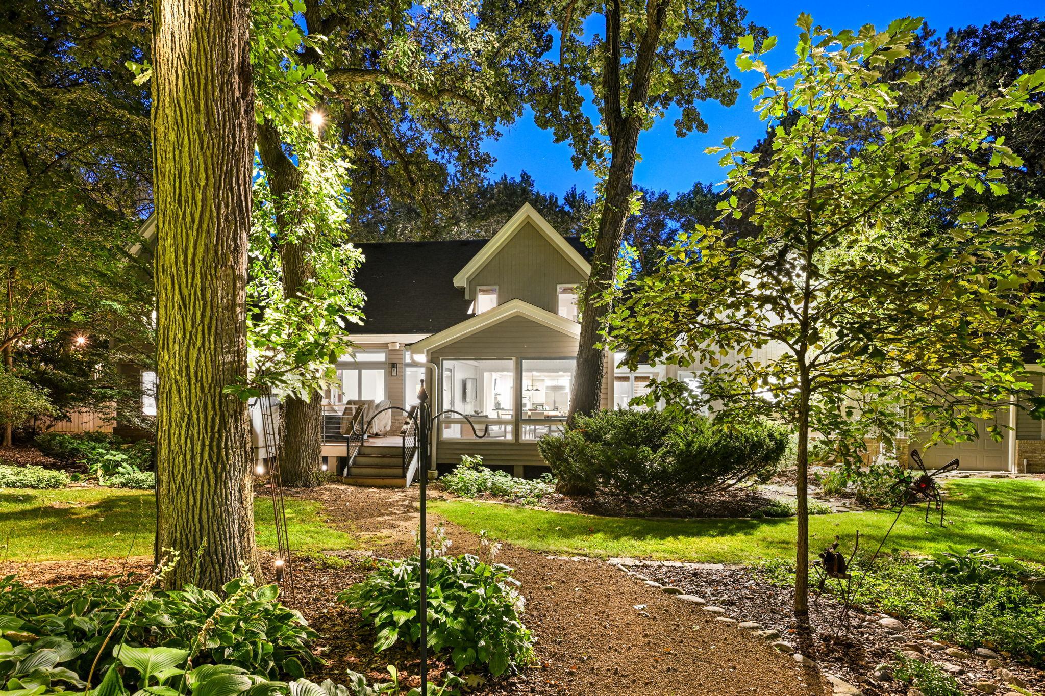 View of Residential at 4541 Meadow Road, Edina MN 55424, Edina (52 of 75) - Mike Wilen | Minnesota Team Real Estate