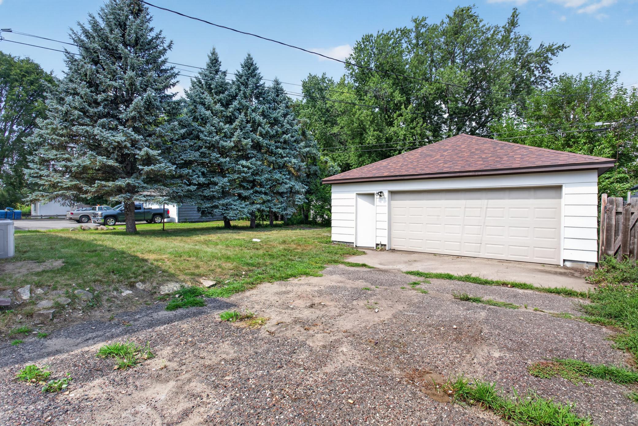 View of Residential at 221 79th Way, Fridley MN 55432, Fridley (27 of 36) - Mike Wilen | Minnesota Team Real Estate