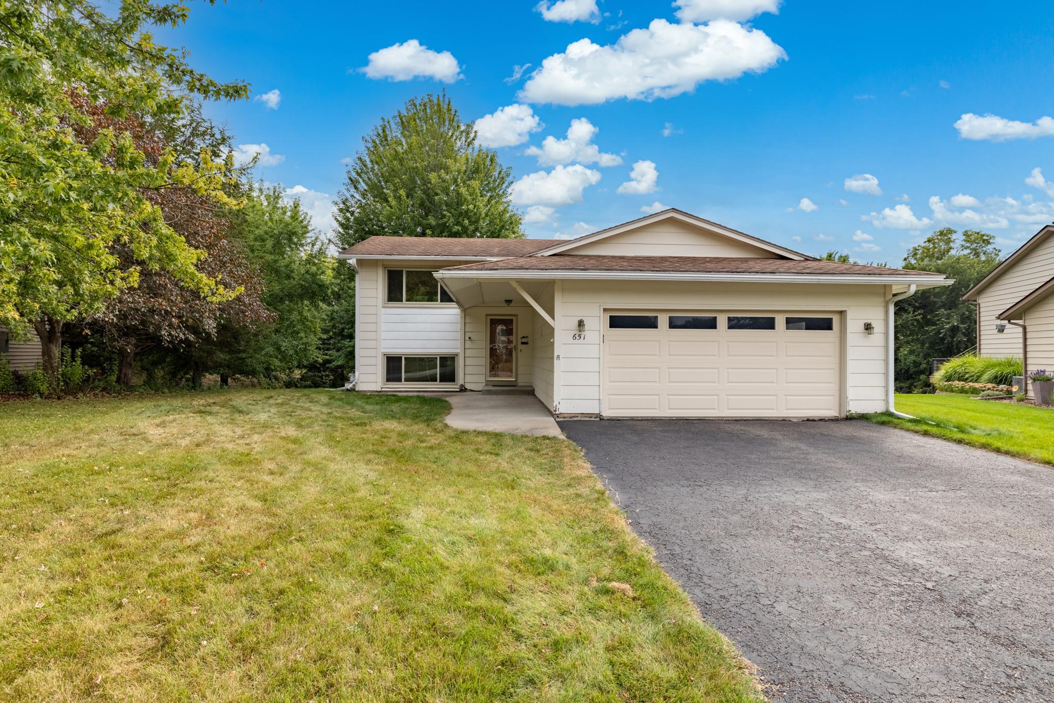 View of Residential at 651 Dresden Drive, Chaska MN 55318, Chaska (3 of 22) - Mike Wilen | Minnesota Team Real Estate