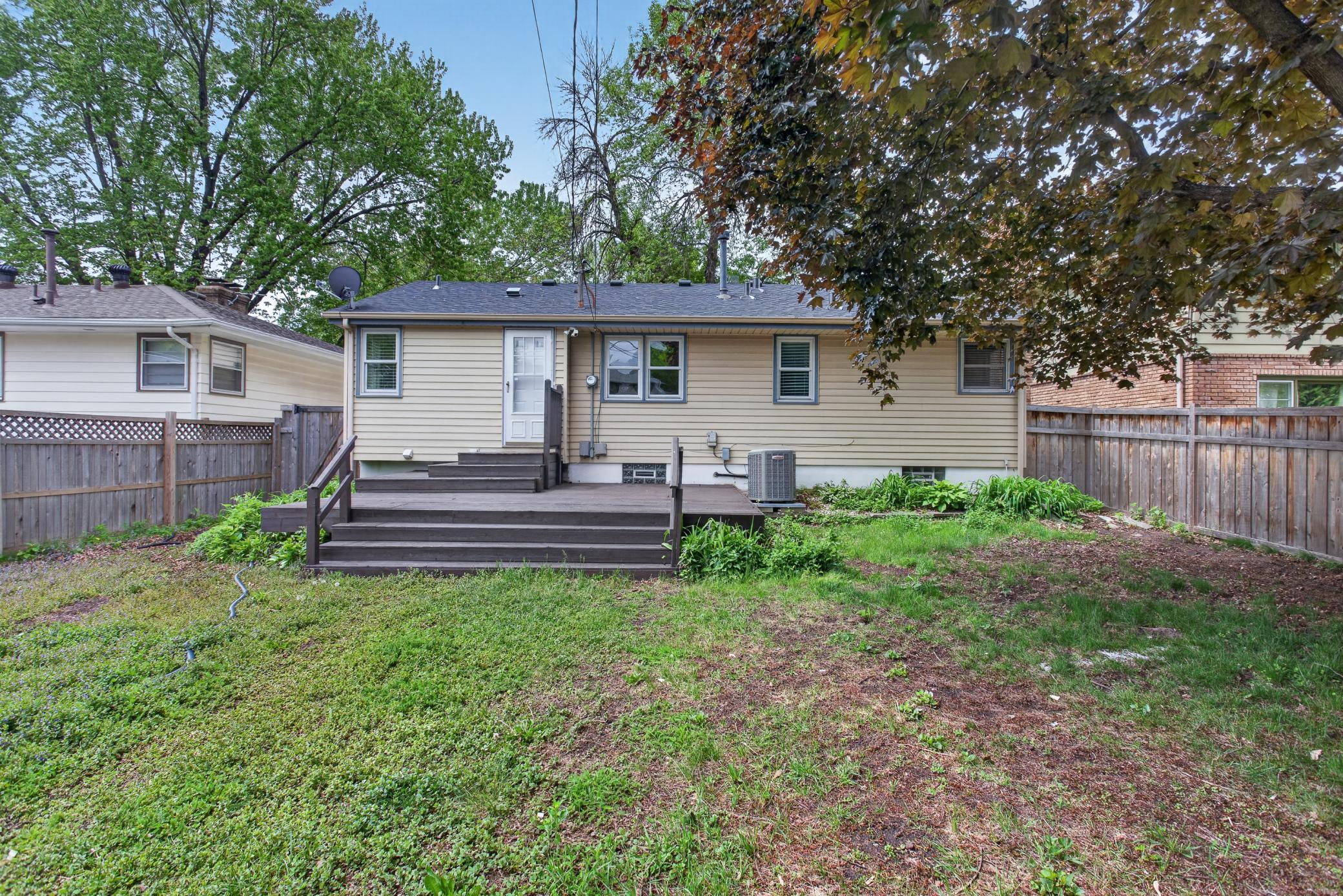 View of Residential at 3837 France Avenue, Minneapolis MN 55416, Minneapolis (28 of 31) - Mike Wilen | Minnesota Team Real Estate