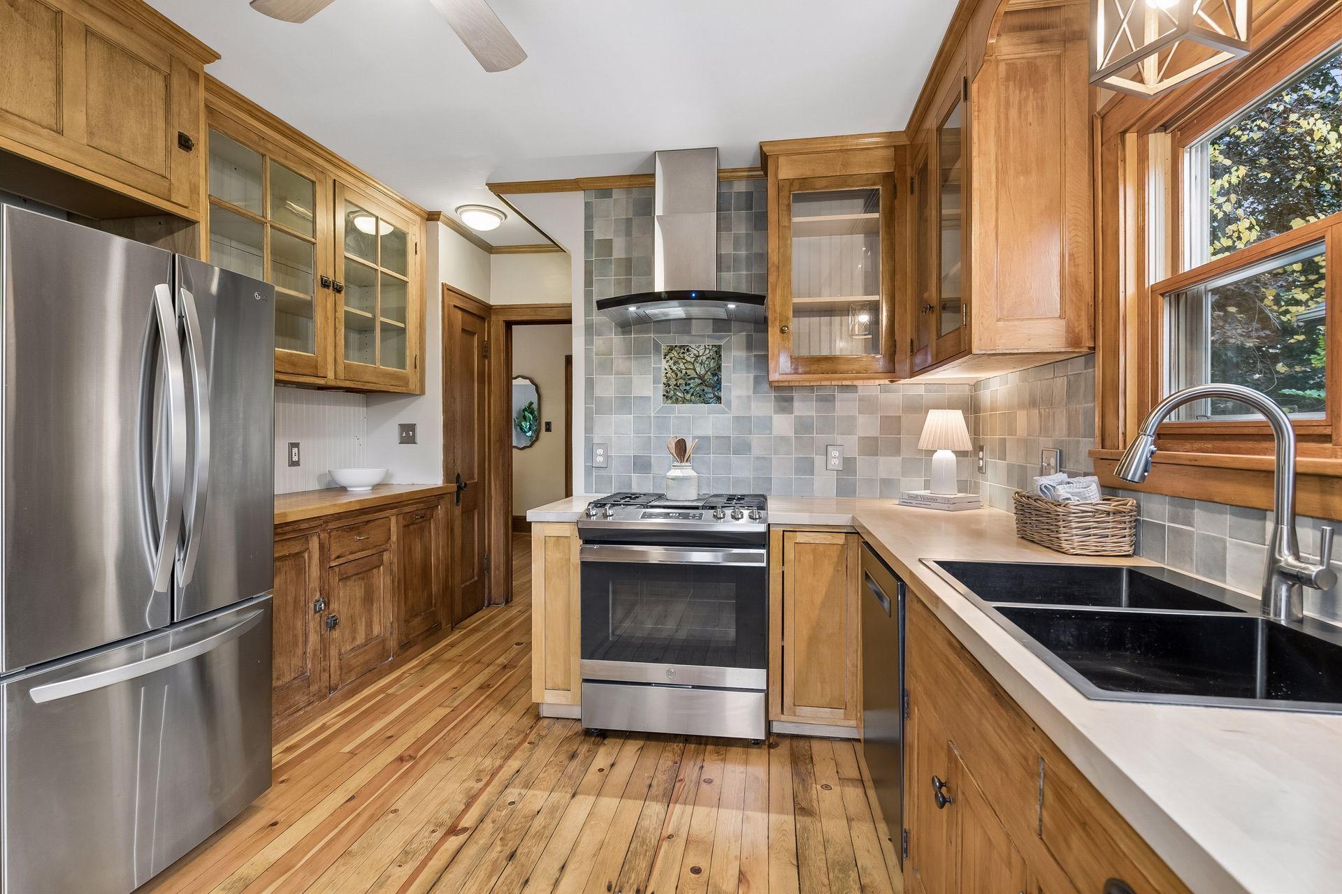 View of Residential at 3533 18th Avenue, Minneapolis MN 55407, Minneapolis (16 of 44) - Mike Wilen | Minnesota Team Real Estate
