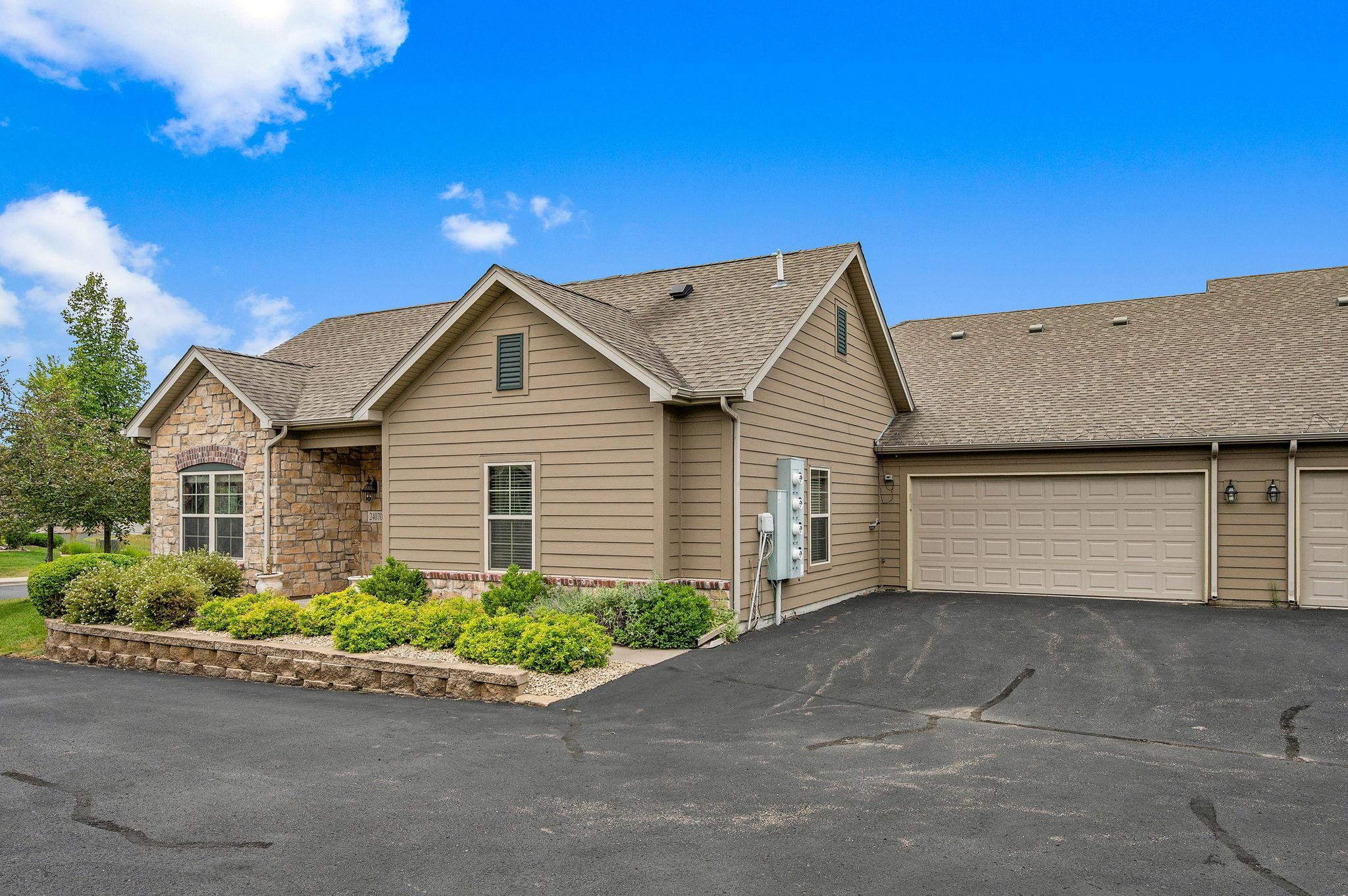 View of Residential at 24070 Rivers Edge Road, Rogers MN 55374, Rogers (20 of 36) - Mike Wilen | Minnesota Team Real Estate