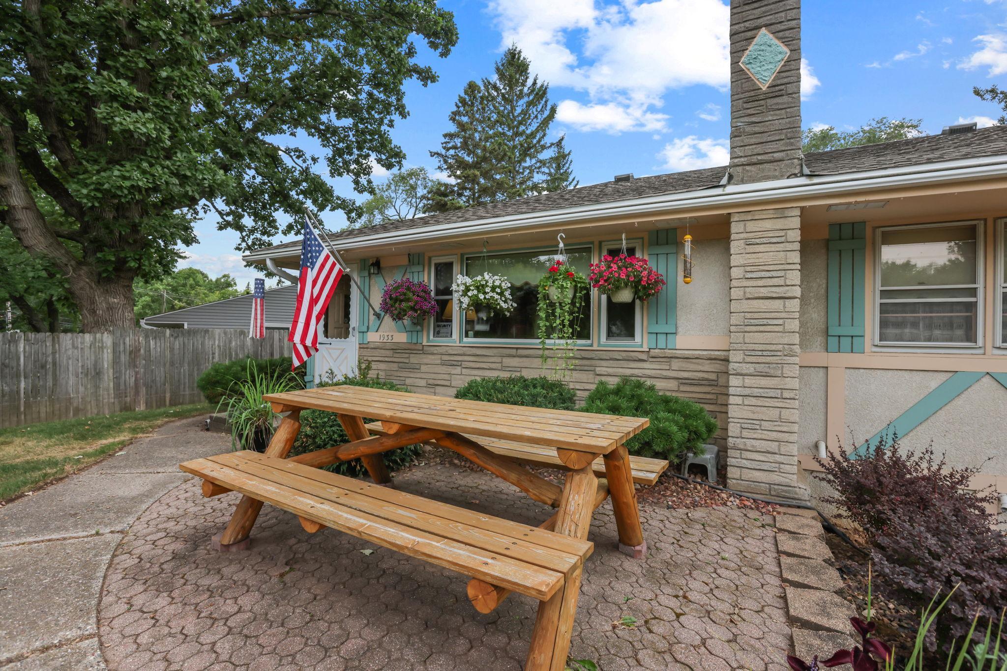 View of Residential at 1933 Flandrau Street, Maplewood MN 55109, Maplewood (5 of 37) - Mike Wilen | Minnesota Team Real Estate