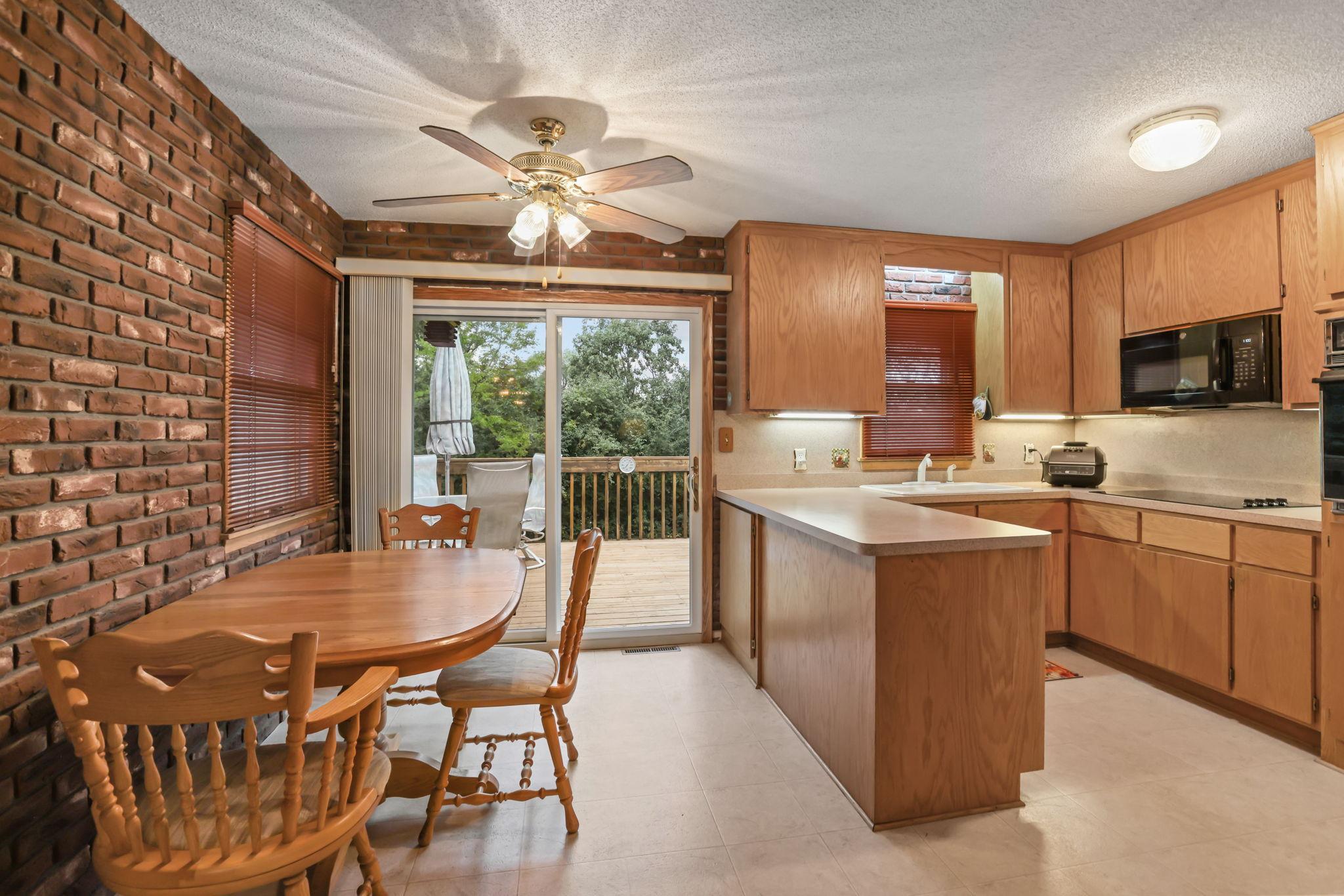 View of Residential at 1933 Flandrau Street, Maplewood MN 55109, Maplewood (12 of 37) - Mike Wilen | Minnesota Team Real Estate