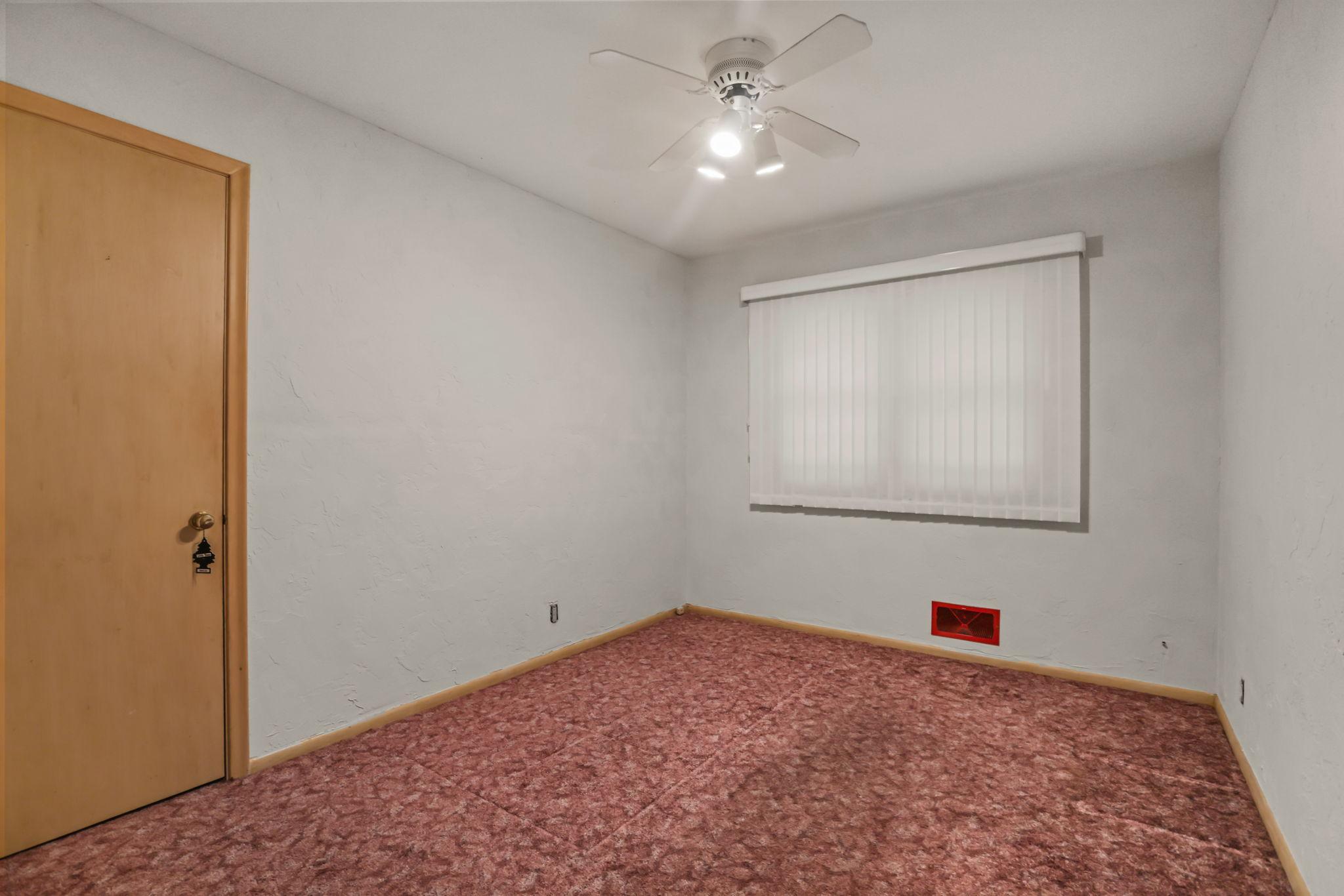 View of Residential at 1933 Flandrau Street, Maplewood MN 55109, Maplewood (23 of 37) - Mike Wilen | Minnesota Team Real Estate