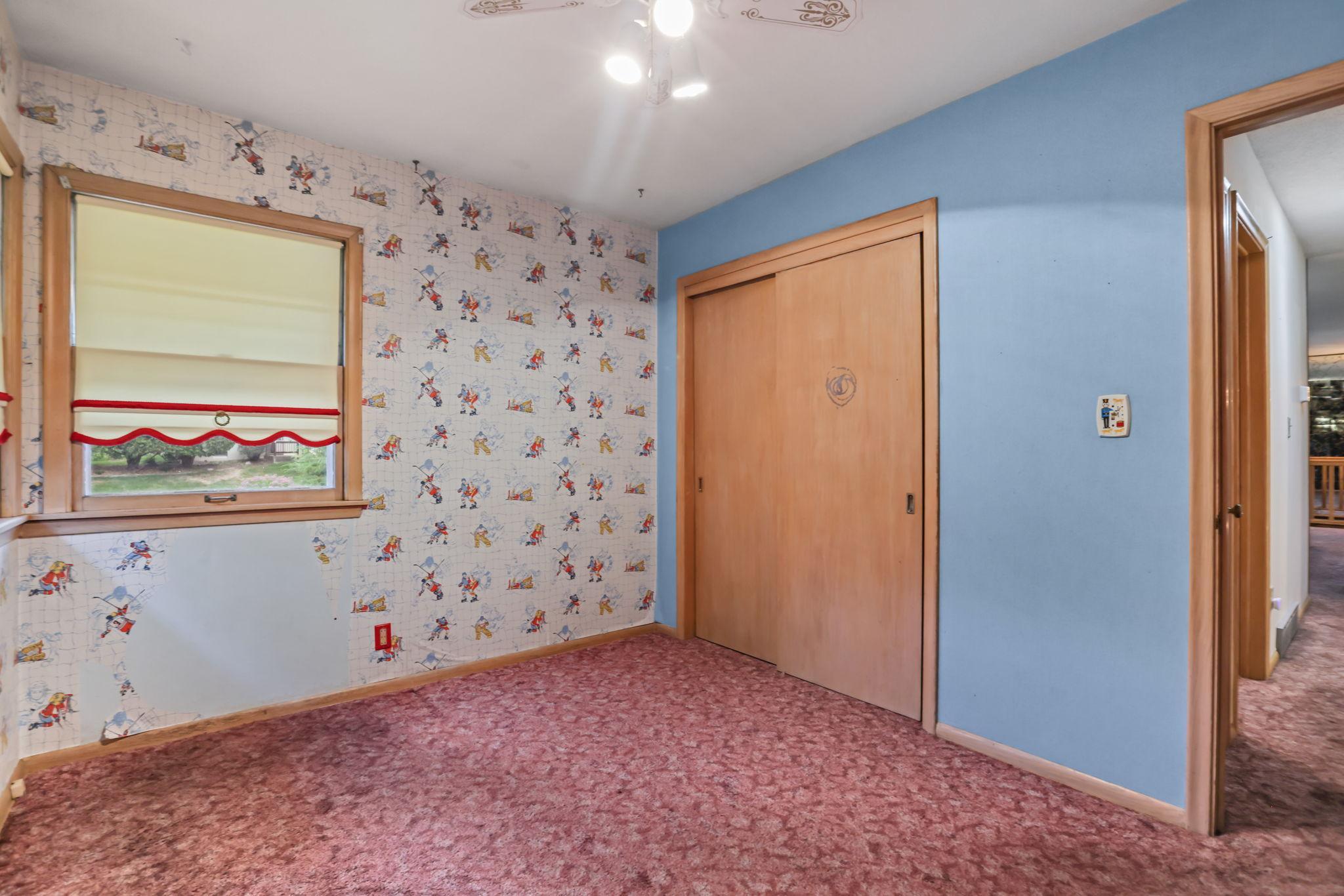 View of Residential at 1933 Flandrau Street, Maplewood MN 55109, Maplewood (22 of 37) - Mike Wilen | Minnesota Team Real Estate