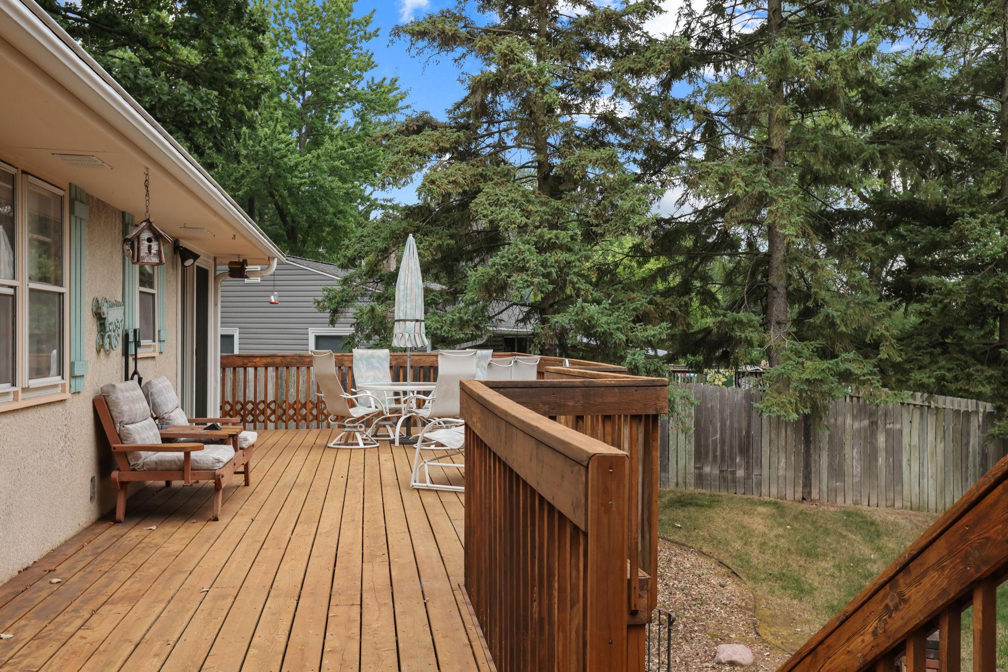 View of Residential at 1933 Flandrau Street, Maplewood MN 55109, Maplewood (31 of 37) - Mike Wilen | Minnesota Team Real Estate