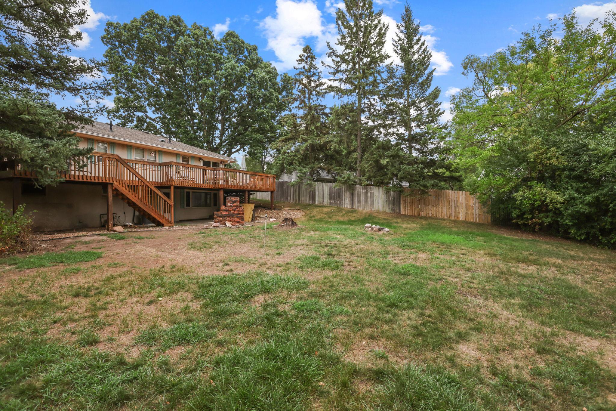 View of Residential at 1933 Flandrau Street, Maplewood MN 55109, Maplewood (33 of 37) - Mike Wilen | Minnesota Team Real Estate