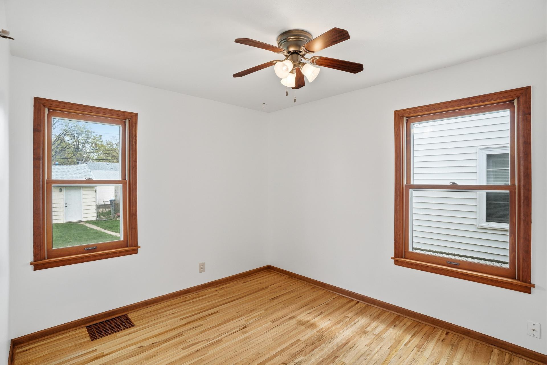 View of Residential at 5701 38th Avenue, Minneapolis MN 55417, Minneapolis (15 of 31) - Mike Wilen | Minnesota Team Real Estate