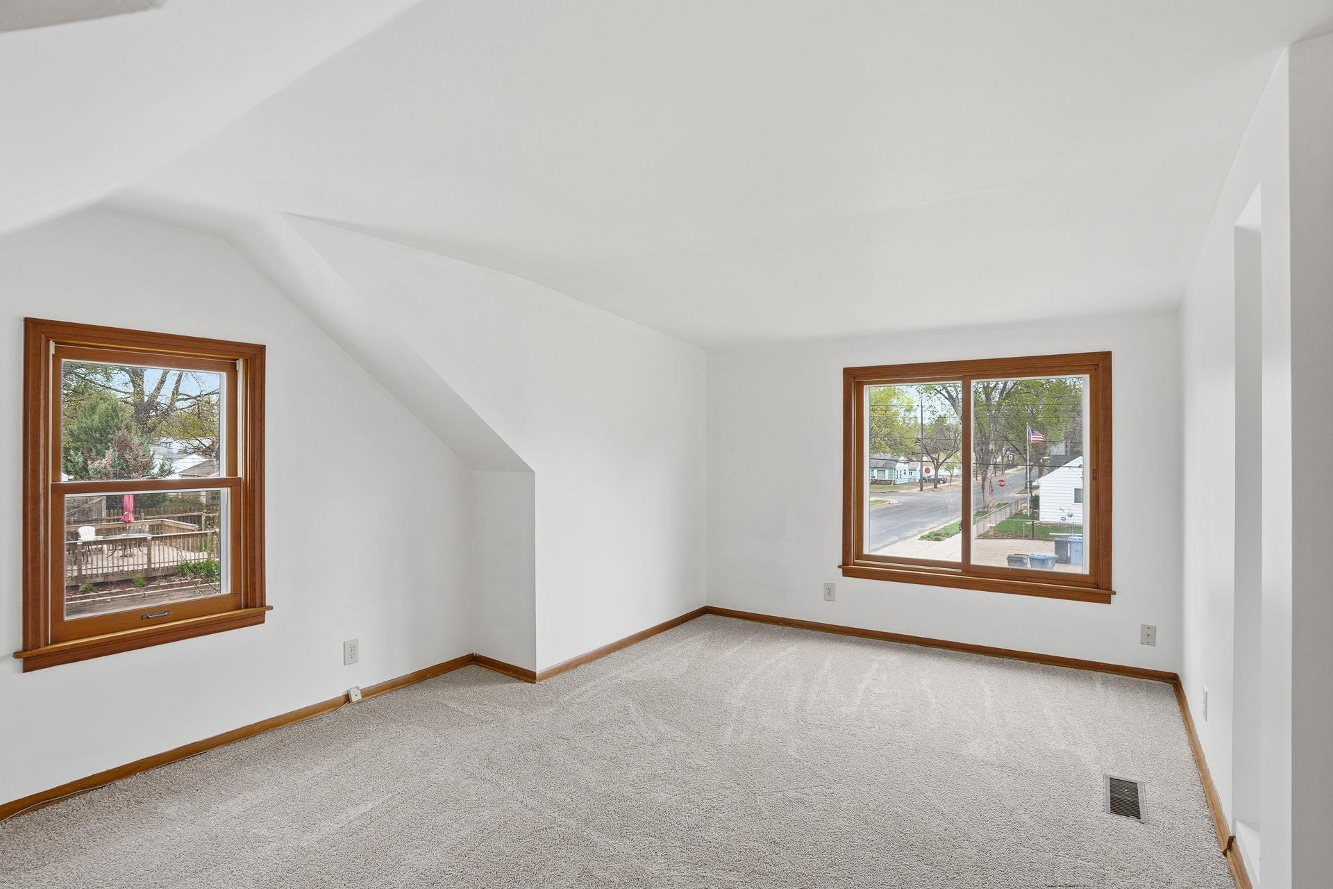 View of Residential at 5701 38th Avenue, Minneapolis MN 55417, Minneapolis (17 of 31) - Mike Wilen | Minnesota Team Real Estate