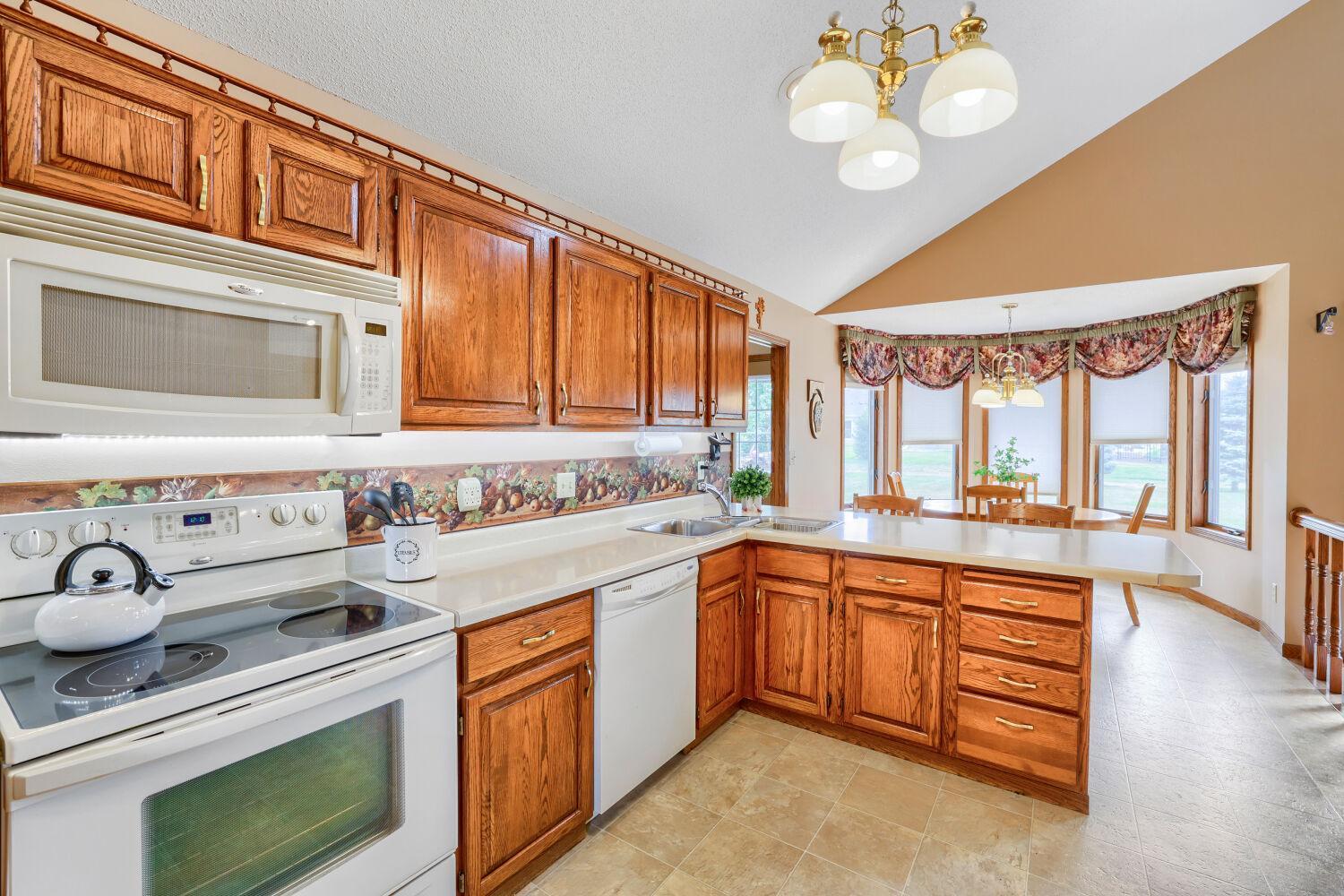 View of Residential at 1411 Ridgewood Court, Hastings MN 55033, Hastings (9 of 31) - Mike Wilen | Minnesota Team Real Estate