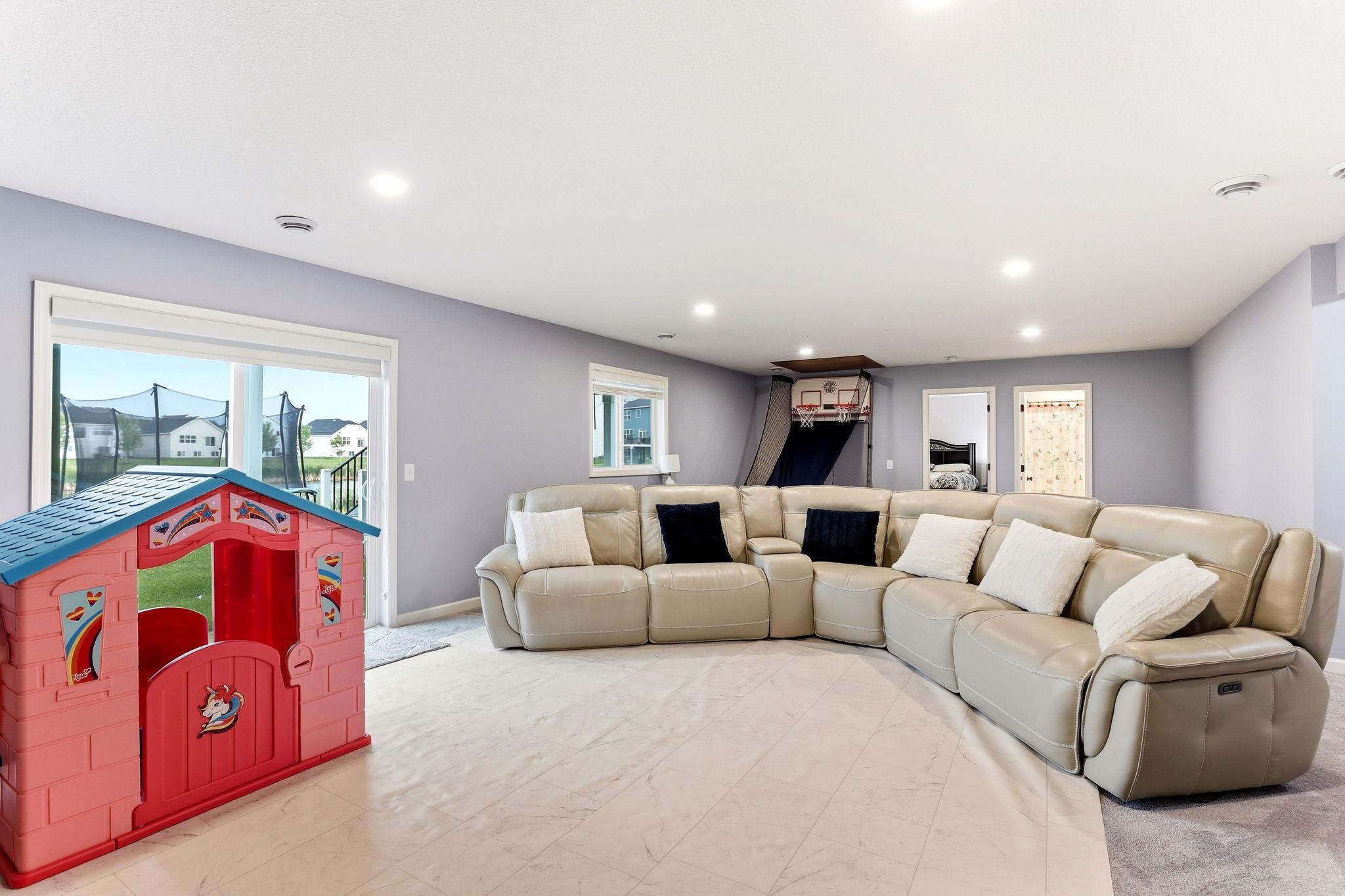 View of Residential at 15197 Snowy Owl Street, Ramsey MN 55303, Ramsey (35 of 48) - Mike Wilen | Minnesota Team Real Estate