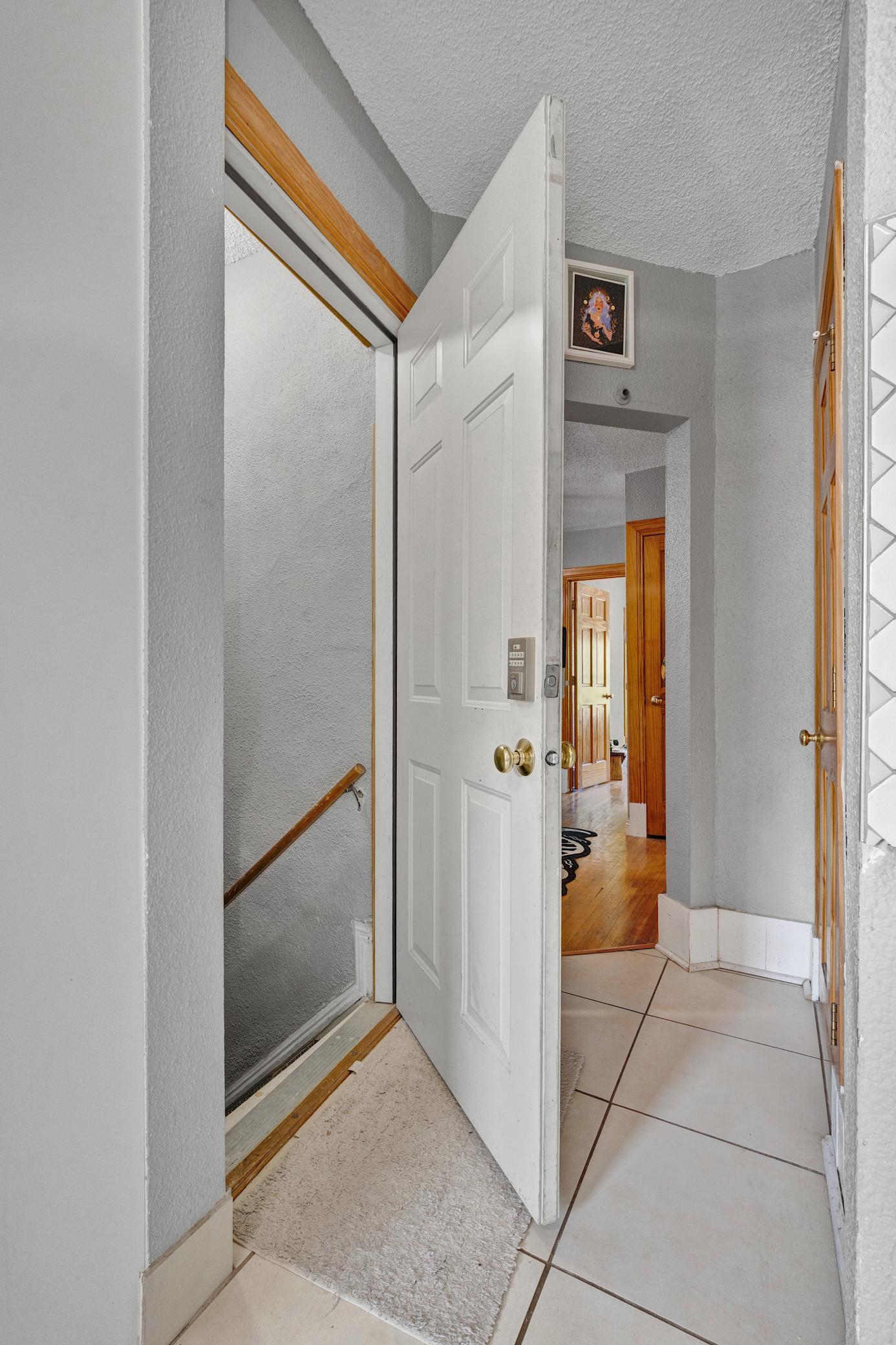 View of Residential Income at 2515 Fillmore Street, Minneapolis MN 55418, Minneapolis (37 of 42) - Mike Wilen | Minnesota Team Real Estate