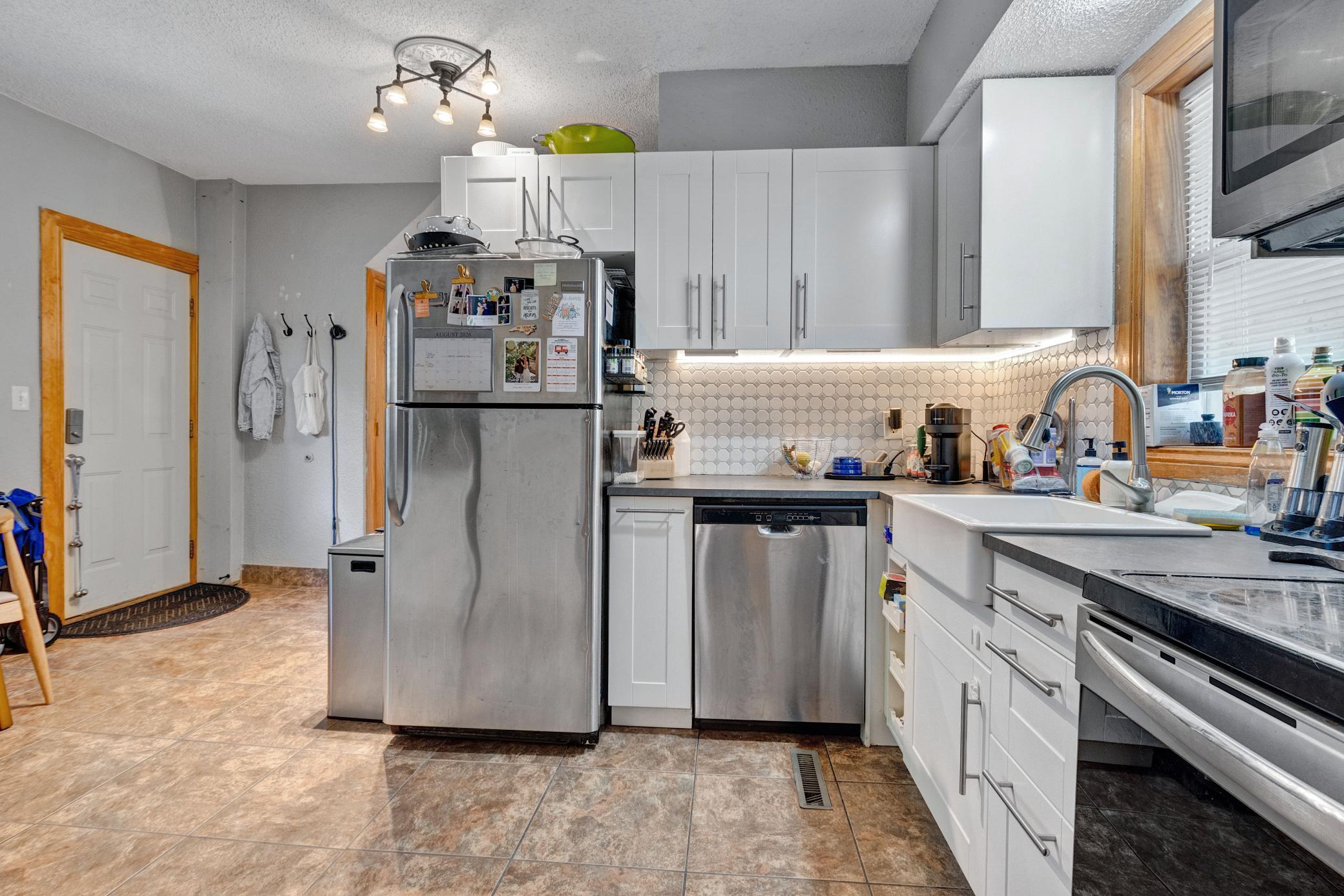 View of Residential Income at 2515 Fillmore Street, Minneapolis MN 55418, Minneapolis (11 of 42) - Mike Wilen | Minnesota Team Real Estate