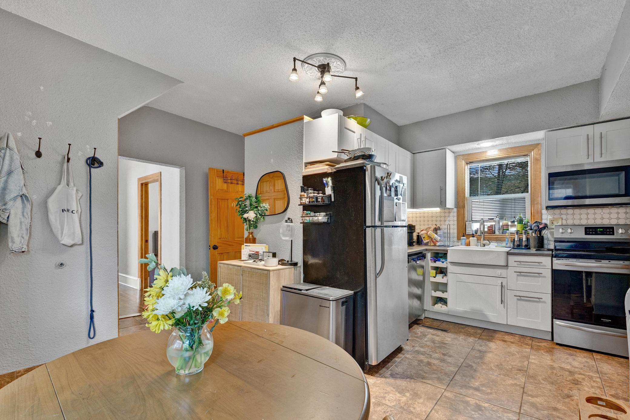 View of Residential Income at 2515 Fillmore Street, Minneapolis MN 55418, Minneapolis (9 of 42) - Mike Wilen | Minnesota Team Real Estate