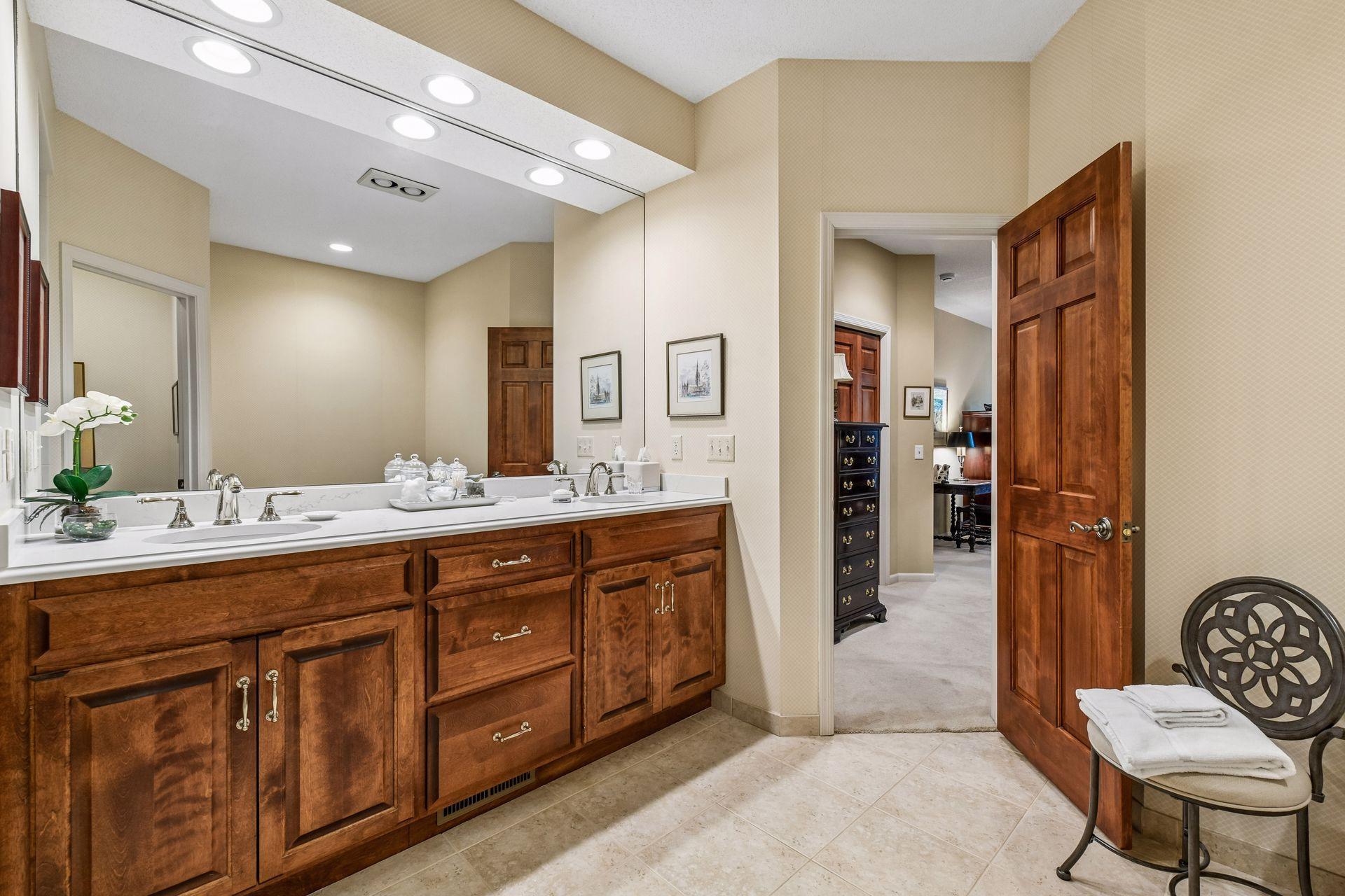 View of Residential at 635 Waycliffe Drive, Wayzata MN 55391, Wayzata (21 of 26) - Mike Wilen | Minnesota Team Real Estate