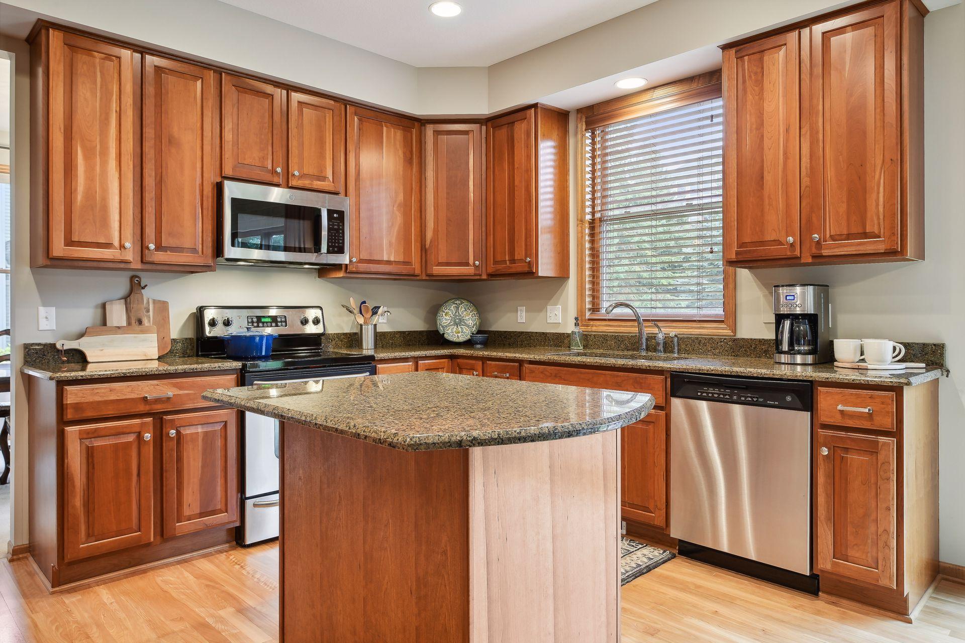 View of Residential at 7645 Ridgeview Way, Chanhassen MN 55317, Chanhassen (14 of 59) - Mike Wilen | Minnesota Team Real Estate