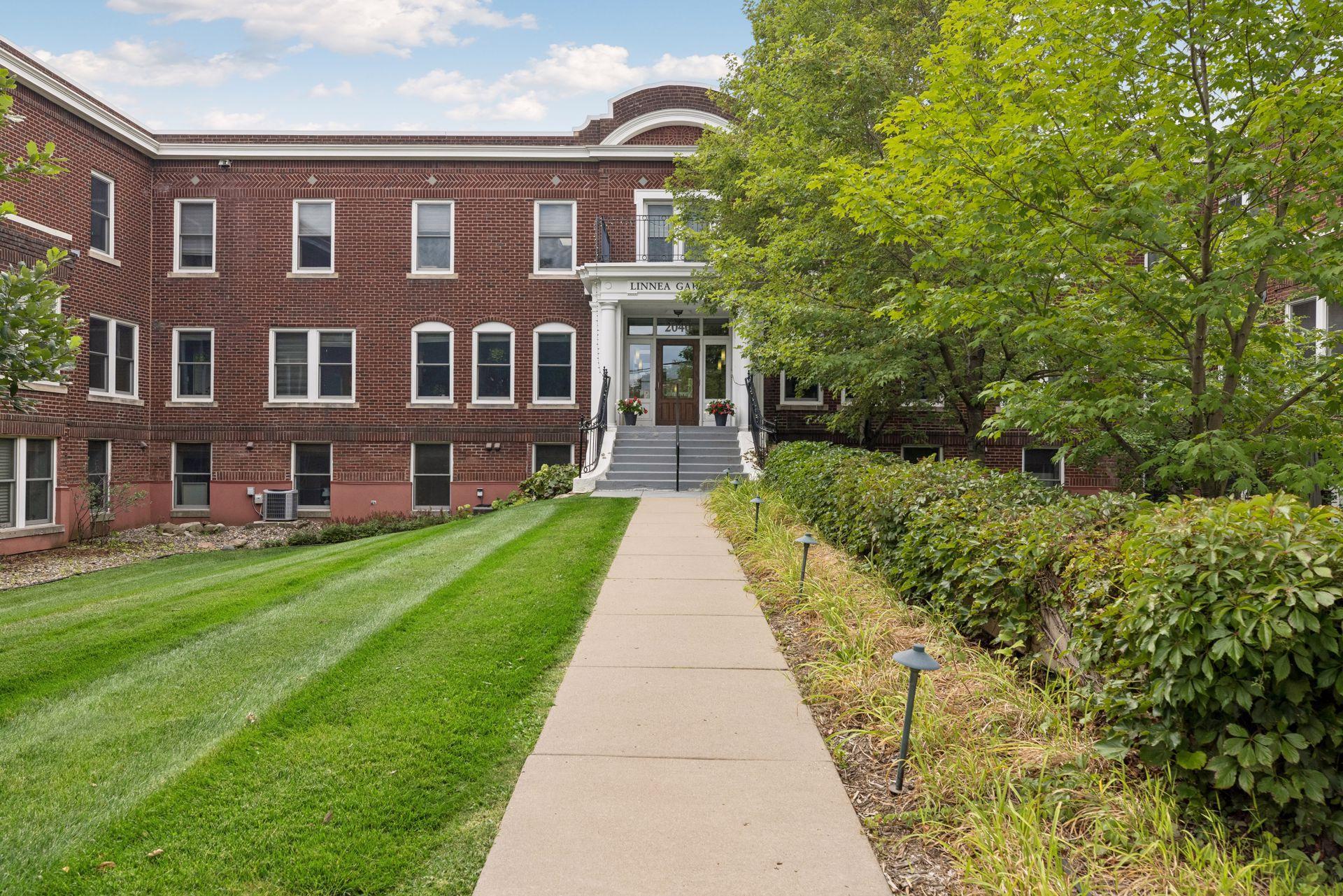 View of Residential at 2040 Como Avenue #104, Saint Paul MN 55108, Saint Paul (53 of 53) - Mike Wilen | Minnesota Team Real Estate