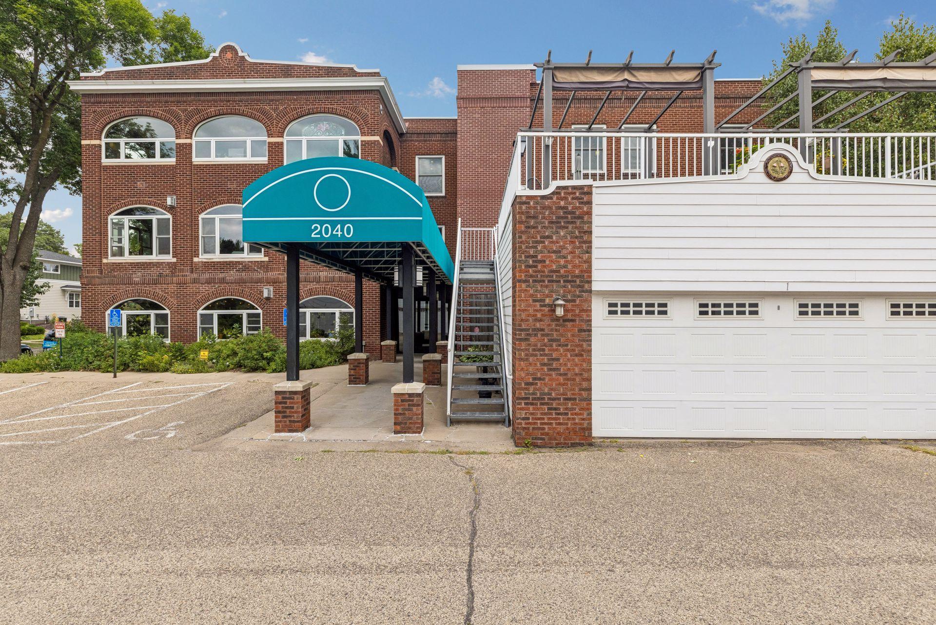 View of Residential at 2040 Como Avenue #104, Saint Paul MN 55108, Saint Paul (42 of 53) - Mike Wilen | Minnesota Team Real Estate