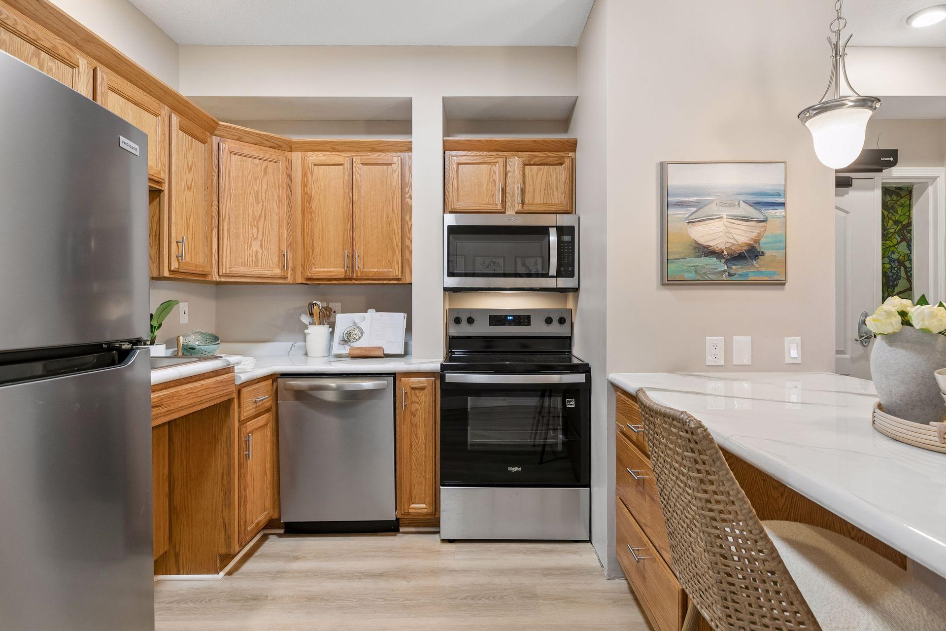 View of Residential at 2040 Como Avenue #104, Saint Paul MN 55108, Saint Paul (13 of 68) - Mike Wilen | Minnesota Team Real Estate