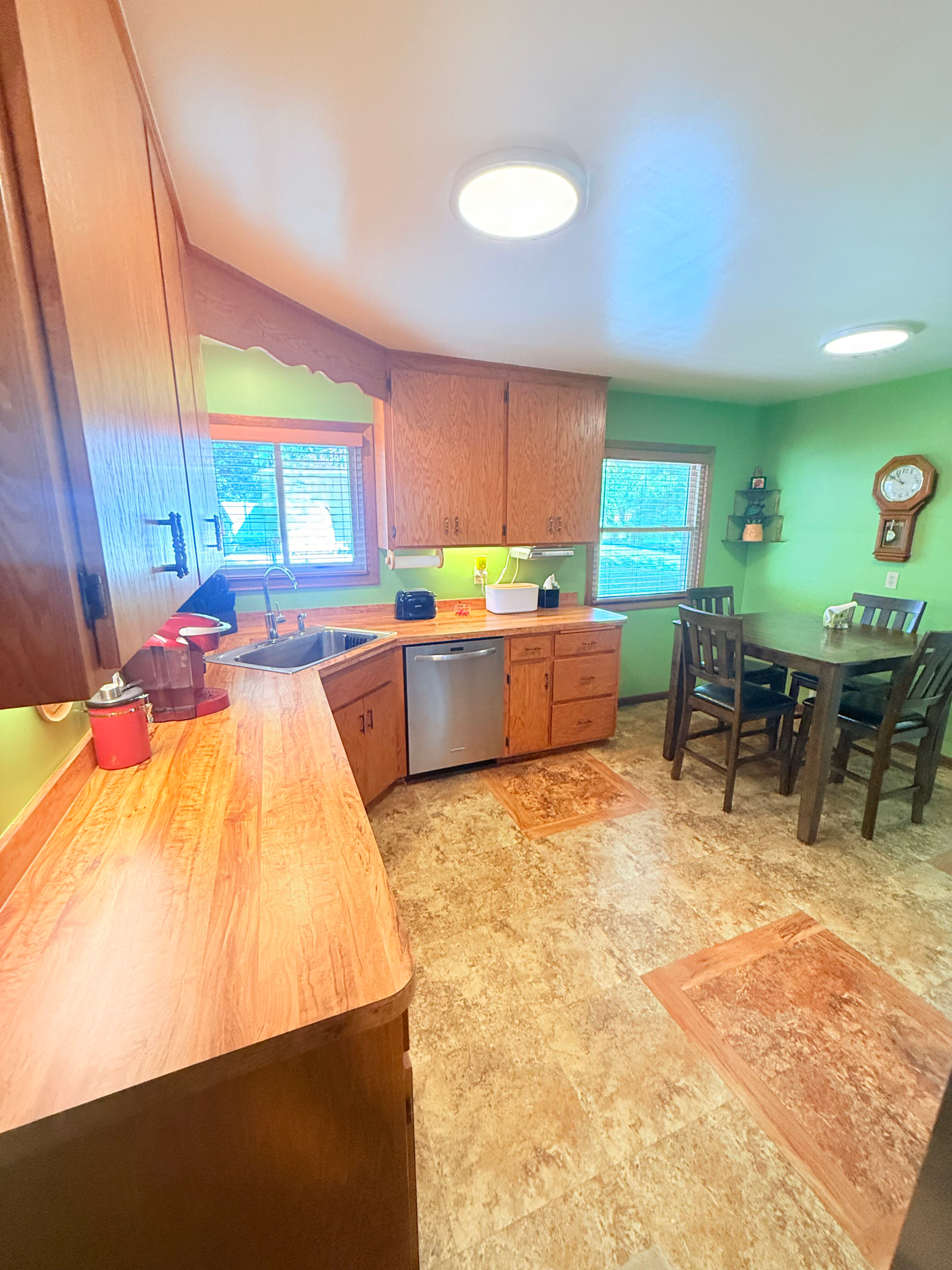 View of Residential at 2055 English Street, Maplewood MN 55109, Maplewood (7 of 31) - Mike Wilen | Minnesota Team Real Estate
