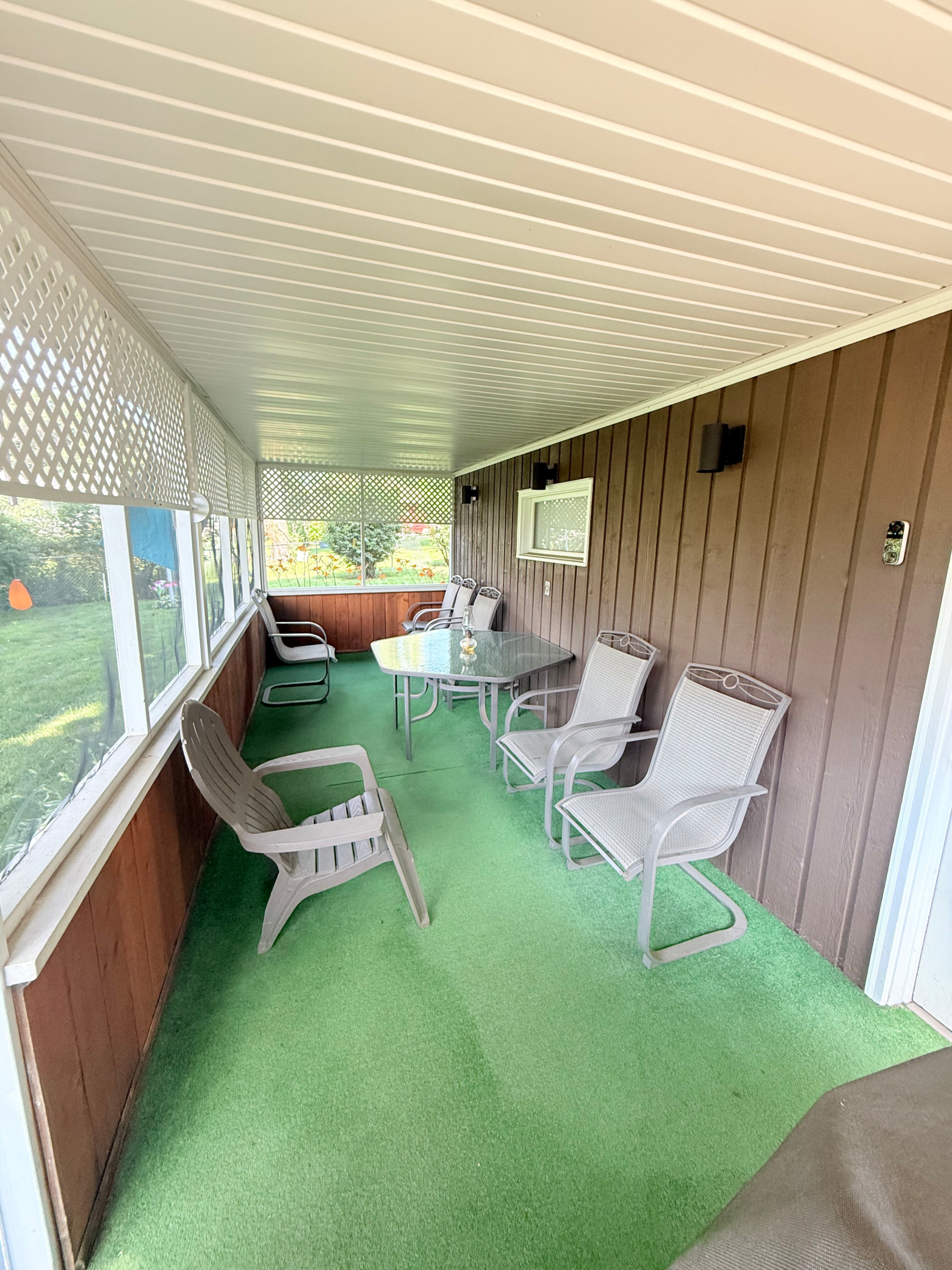 View of Residential at 2055 English Street, Maplewood MN 55109, Maplewood (28 of 31) - Mike Wilen | Minnesota Team Real Estate