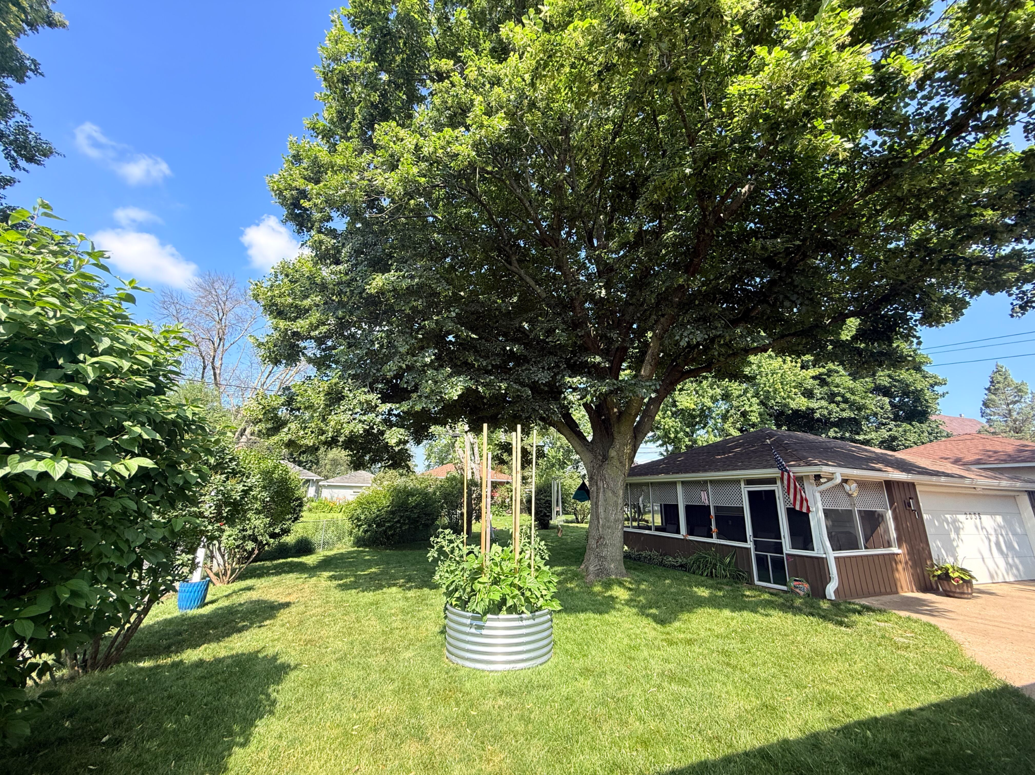 View of Residential at 2055 English Street, Maplewood MN 55109, Maplewood (29 of 31) - Mike Wilen | Minnesota Team Real Estate