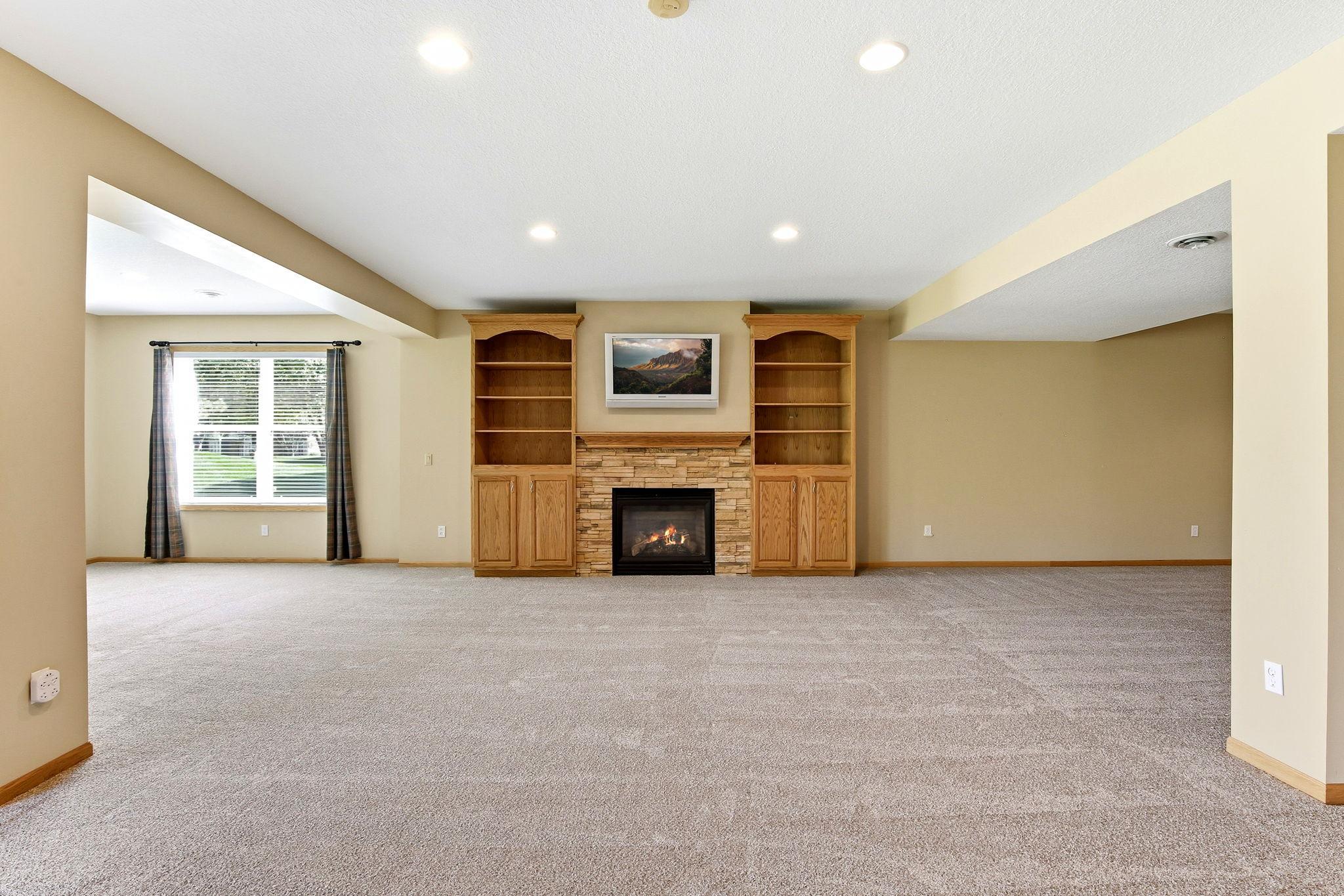 View of Residential at 7174 Newbury Place, Woodbury MN 55125, Woodbury (70 of 92) - Mike Wilen | Minnesota Team Real Estate