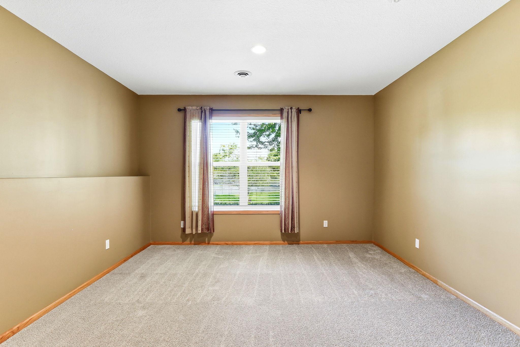 View of Residential at 7174 Newbury Place, Woodbury MN 55125, Woodbury (57 of 92) - Mike Wilen | Minnesota Team Real Estate