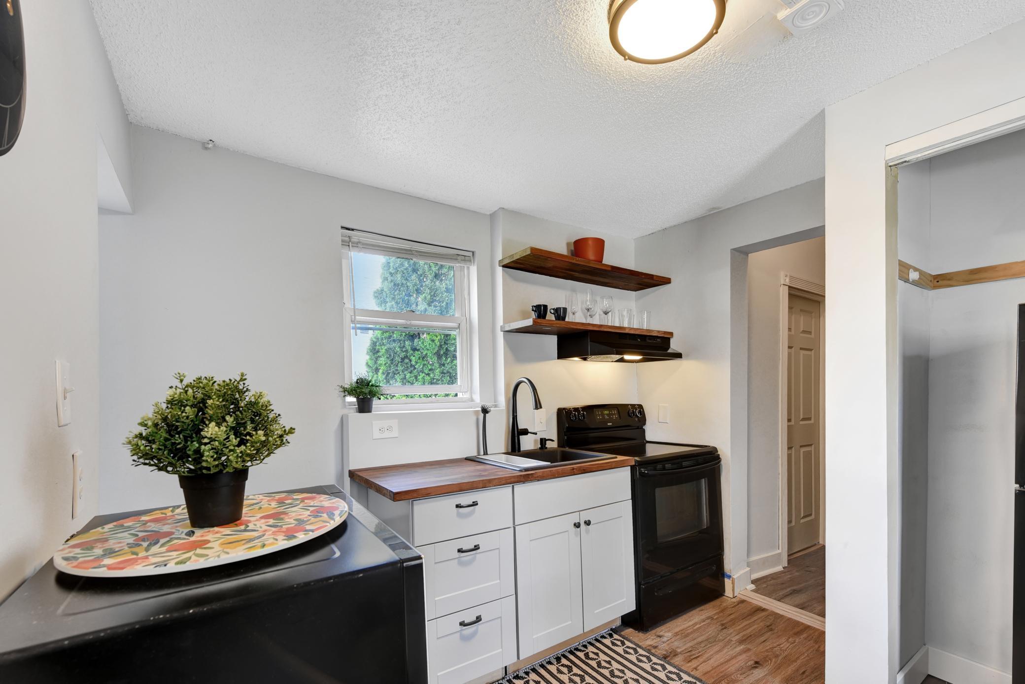 View of Residential Income at 2635 Pillsbury Avenue, Minneapolis MN 55408, Minneapolis (37 of 44) - Mike Wilen | Minnesota Team Real Estate