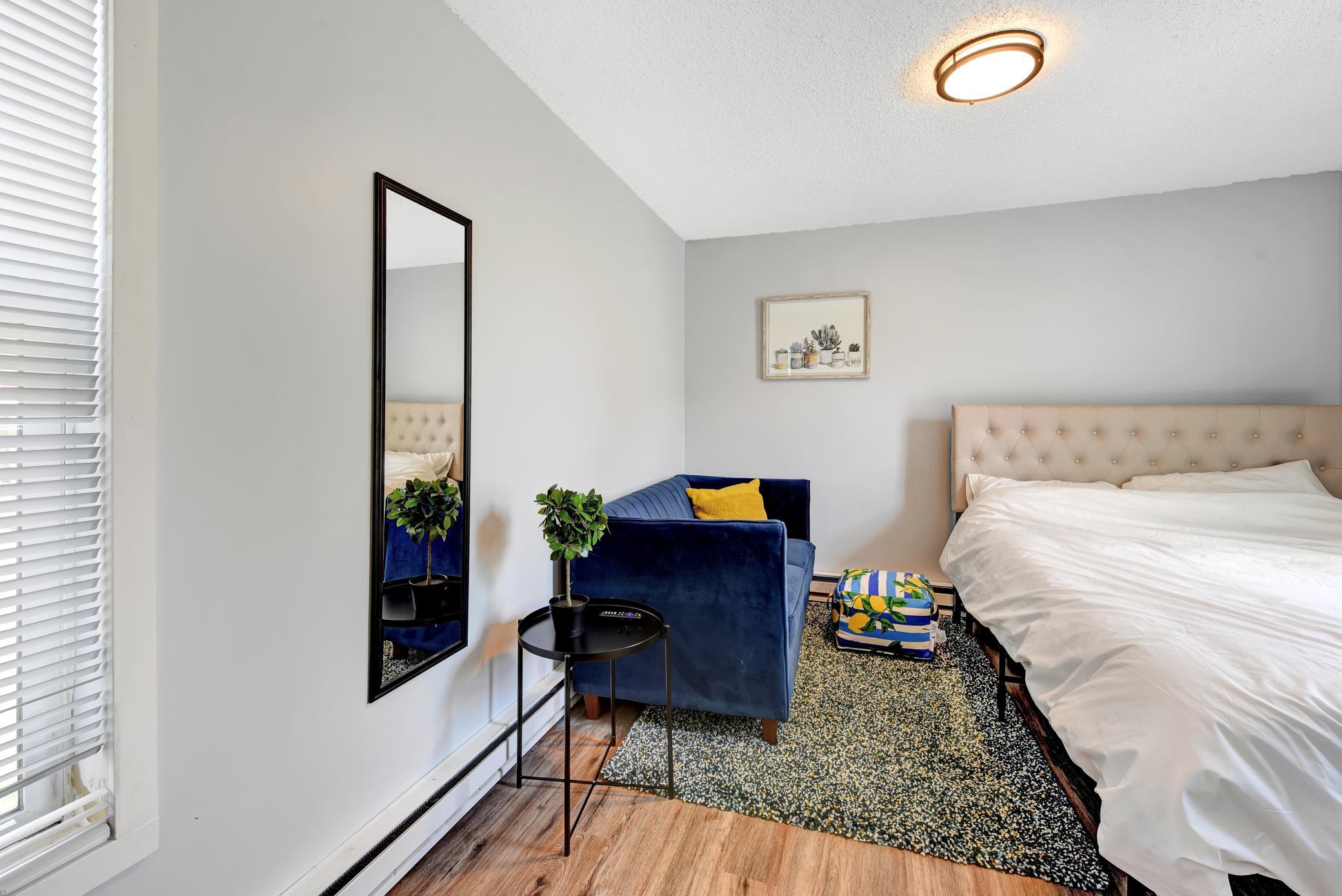 View of Residential Income at 2635 Pillsbury Avenue, Minneapolis MN 55408, Minneapolis (38 of 44) - Mike Wilen | Minnesota Team Real Estate