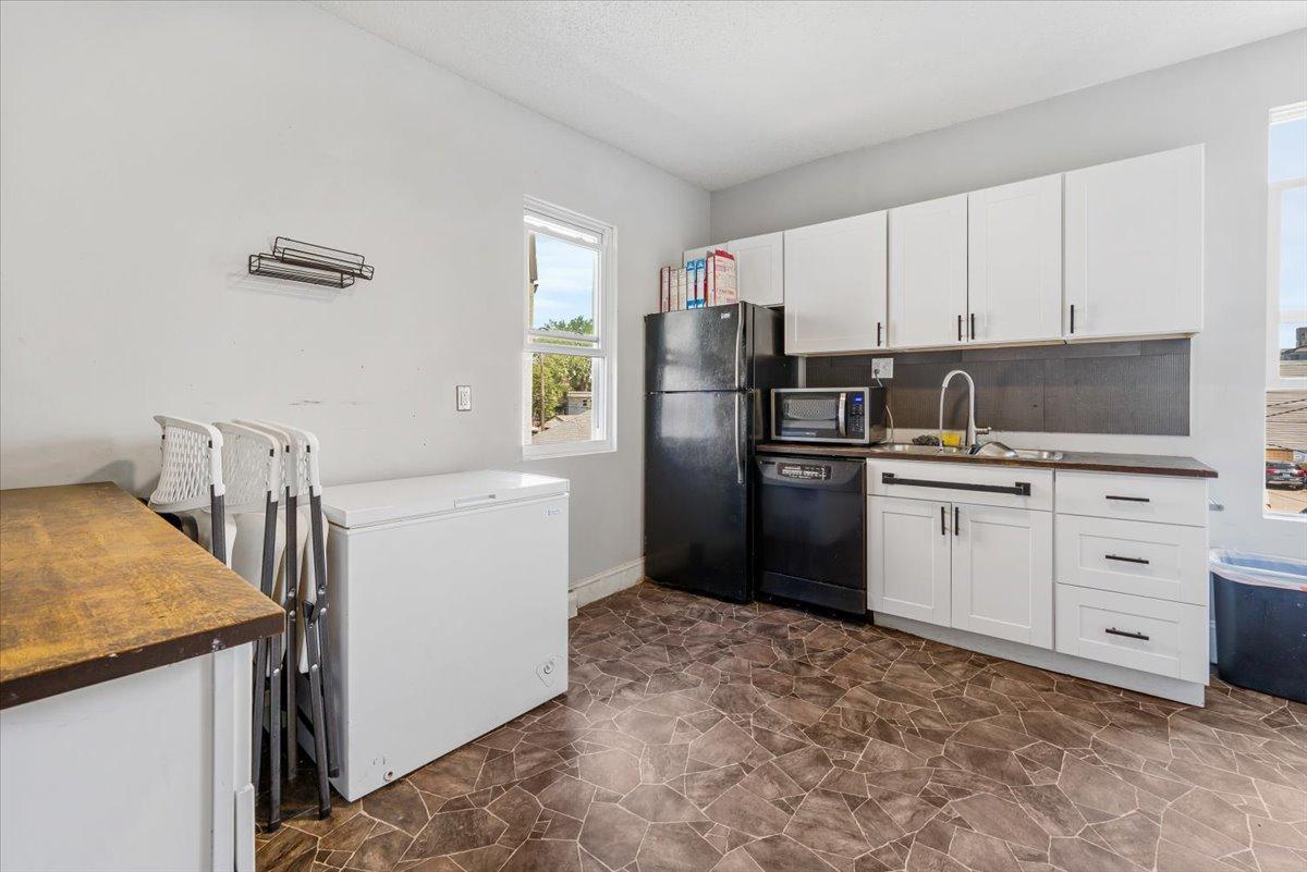 View of Residential Income at 2635 Pillsbury Avenue, Minneapolis MN 55408, Minneapolis (34 of 44) - Mike Wilen | Minnesota Team Real Estate