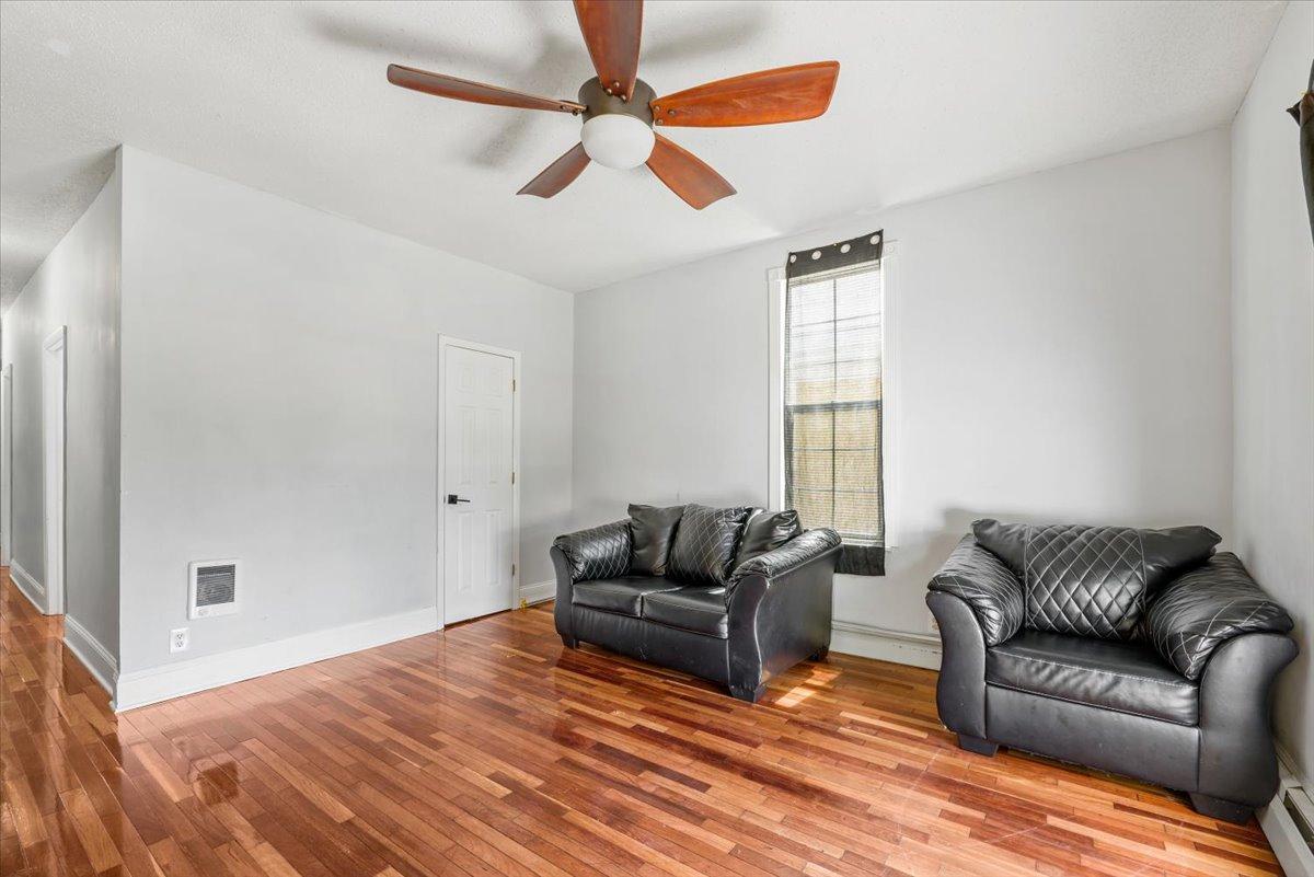View of Residential Income at 2635 Pillsbury Avenue, Minneapolis MN 55408, Minneapolis (25 of 44) - Mike Wilen | Minnesota Team Real Estate