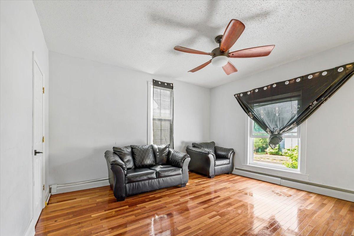 View of Residential Income at 2635 Pillsbury Avenue, Minneapolis MN 55408, Minneapolis (26 of 44) - Mike Wilen | Minnesota Team Real Estate