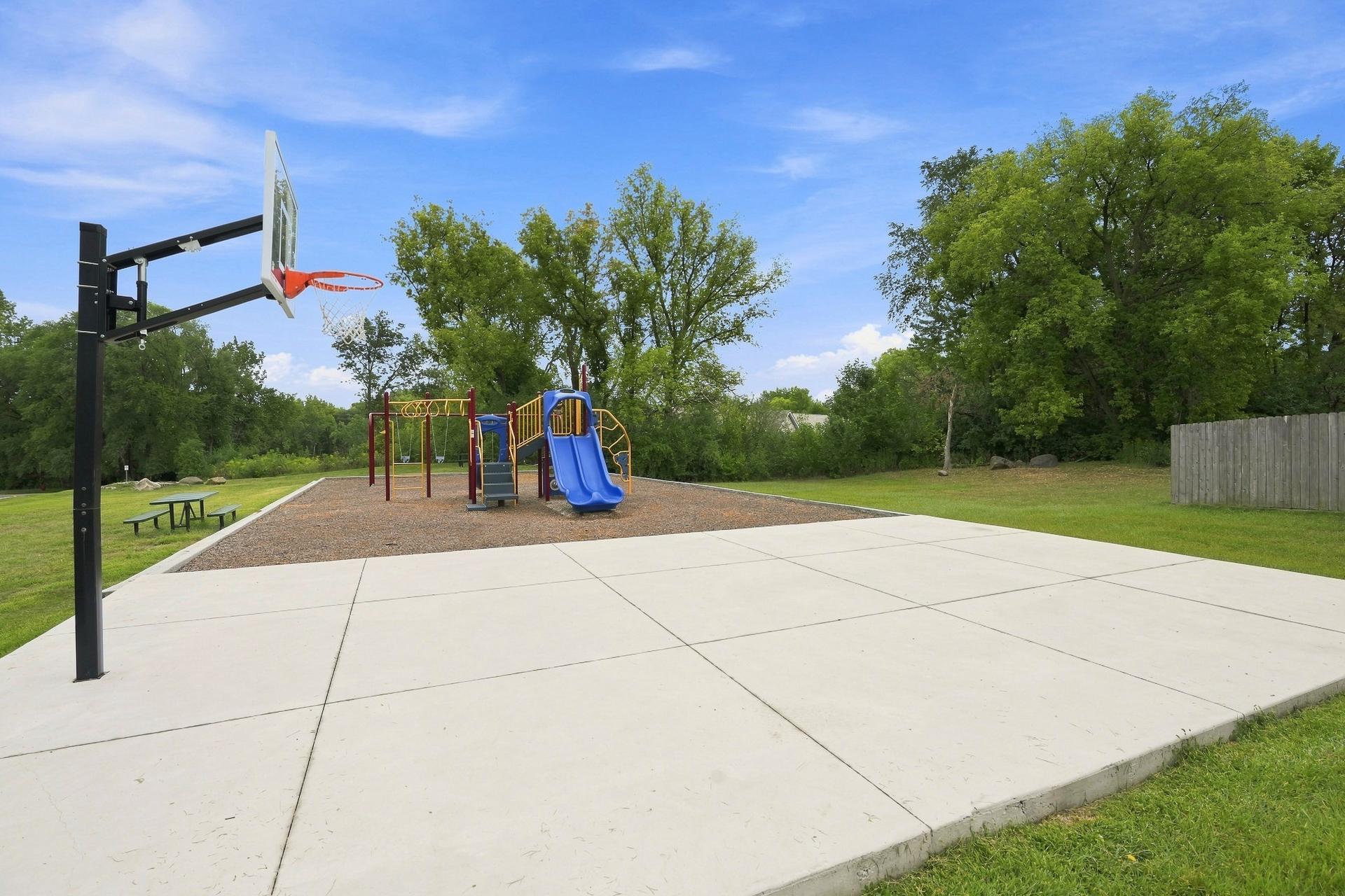 View of Residential at 3780 Red Robin Lane, Eagan MN 55122, Eagan (48 of 49) - Mike Wilen | Minnesota Team Real Estate