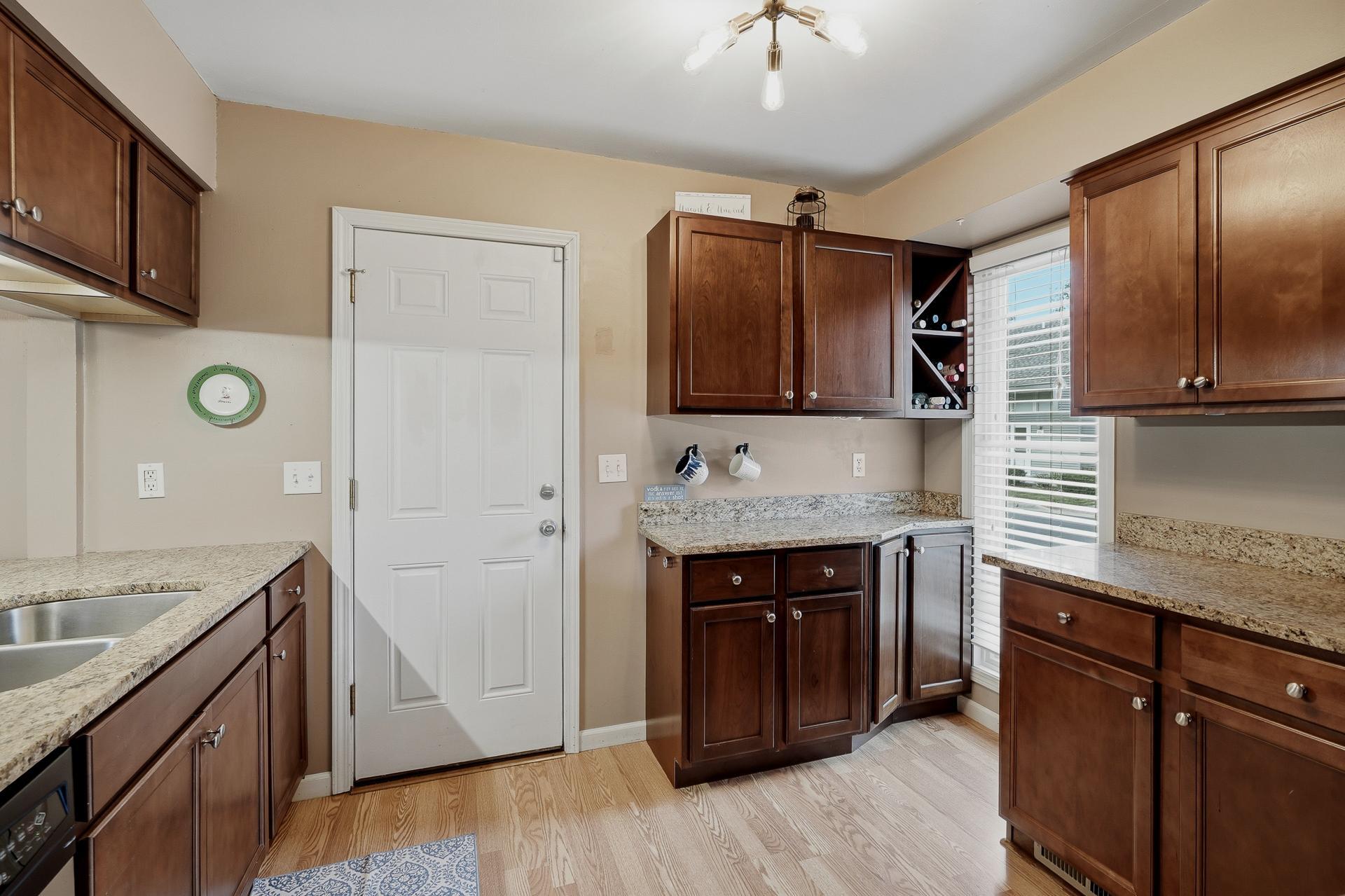 View of Residential at 3780 Red Robin Lane, Eagan MN 55122, Eagan (27 of 49) - Mike Wilen | Minnesota Team Real Estate