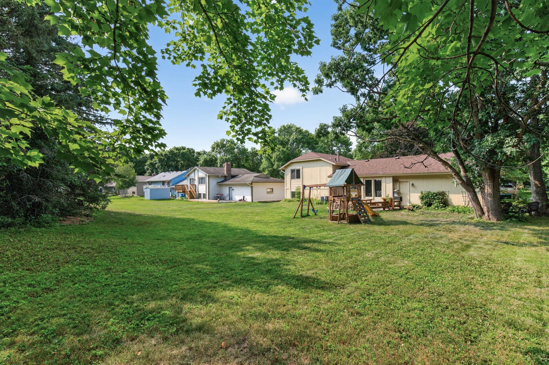 View of Residential at 7460 Berkshire Way, Maple Grove MN 55311, Maple Grove (46 of 50) - Mike Wilen | Minnesota Team Real Estate